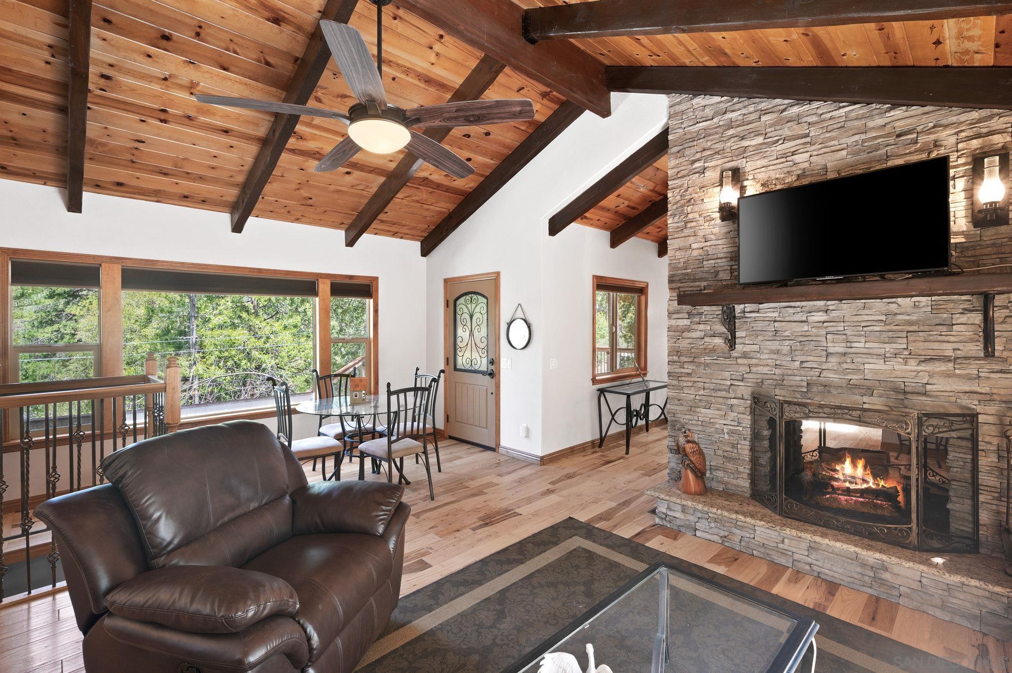 Detail Gallery Image 6 of 53 For 27720  Saunders Meadow Rd, Idyllwild,  CA 92549 - 3 Beds | 2/1 Baths