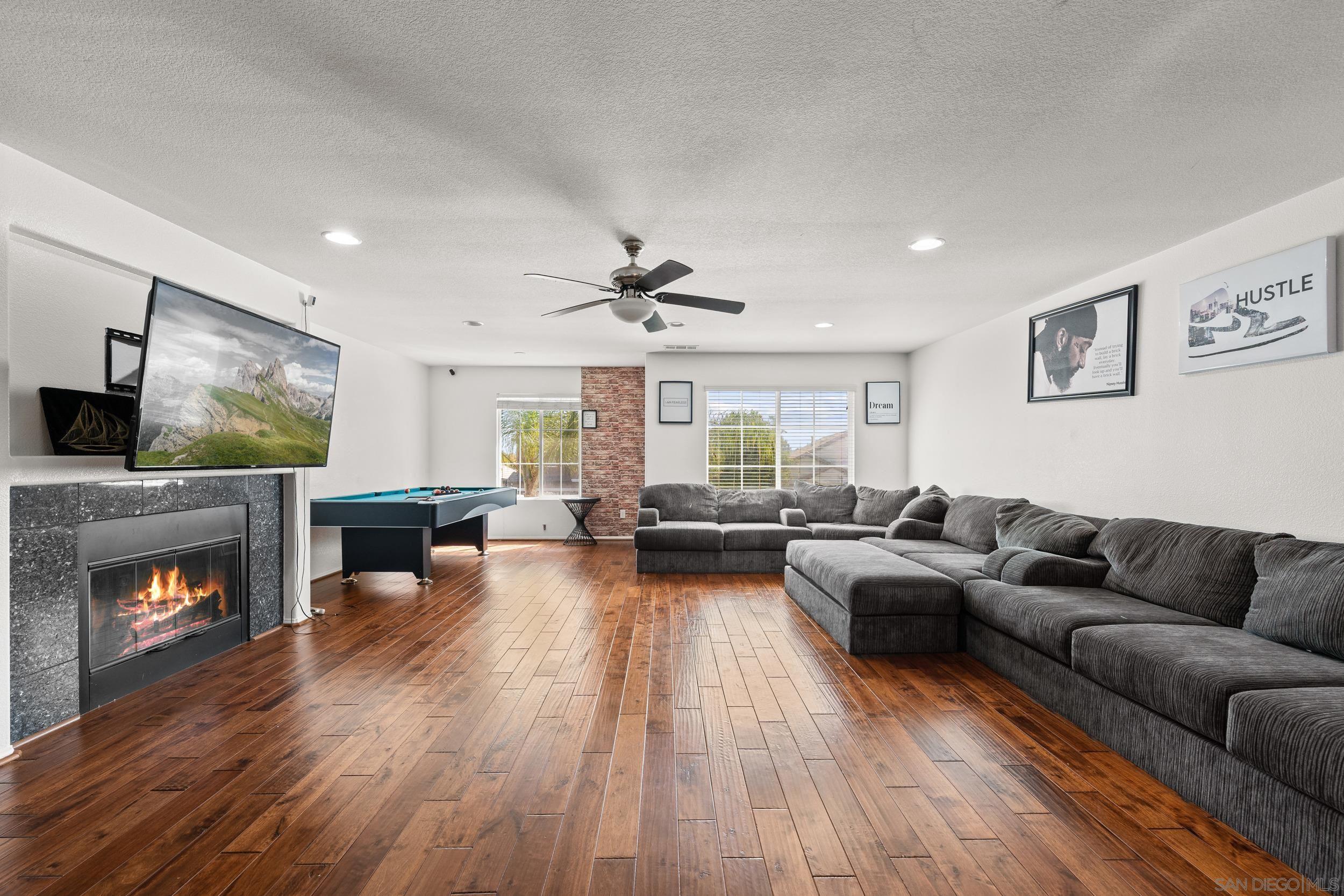 Detail Gallery Image 4 of 8 For 30487  White Fir Dr, Menifee,  CA 92584 - 6 Beds | 4 Baths