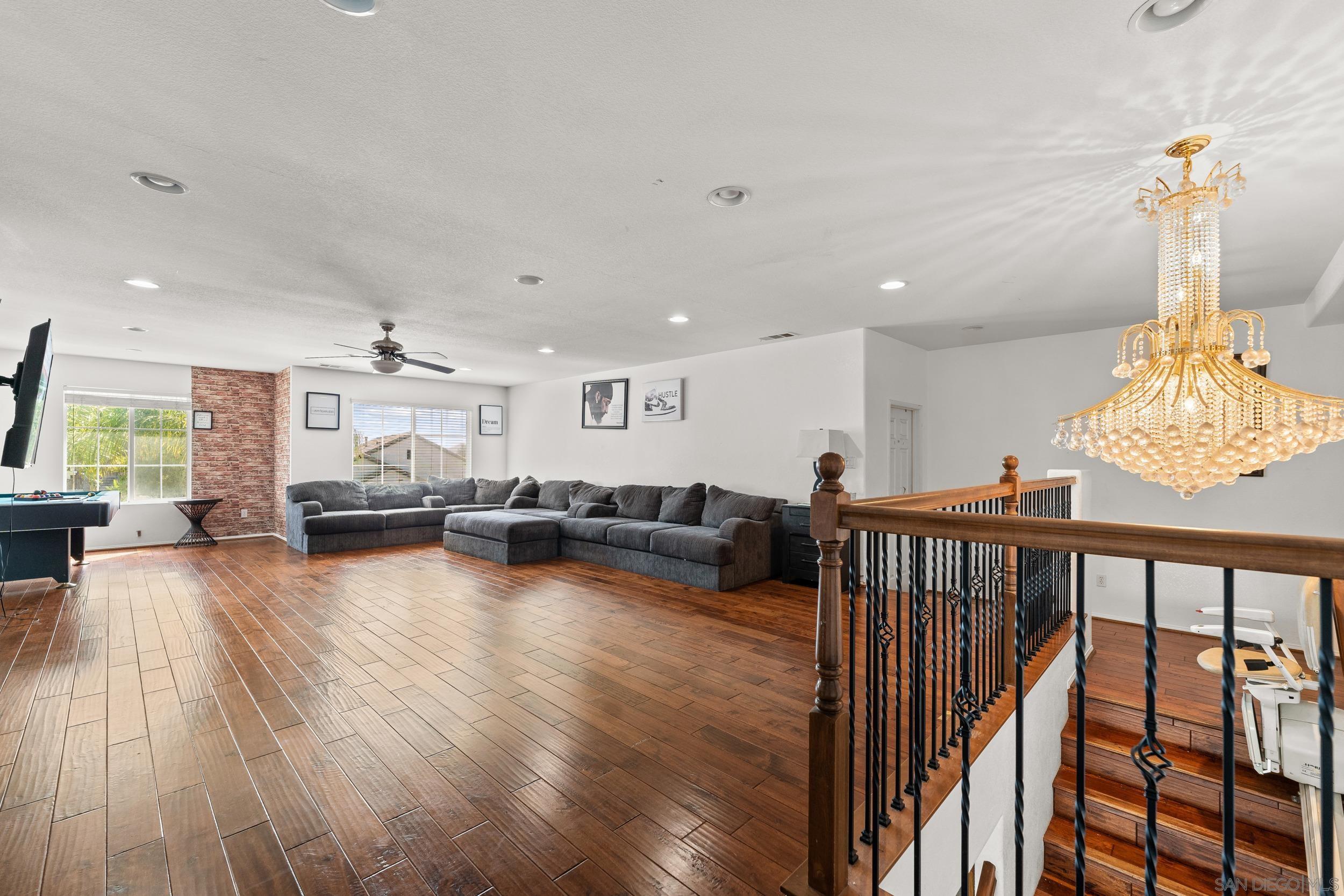 Detail Gallery Image 5 of 8 For 30487  White Fir Dr, Menifee,  CA 92584 - 6 Beds | 4 Baths