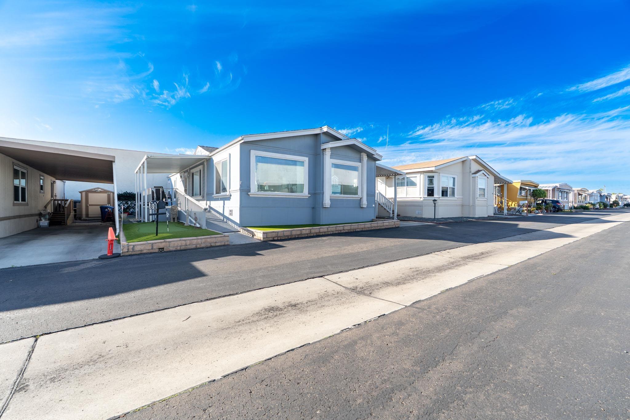 Detail Gallery Image 3 of 27 For 501  Anita Street  #79,  Chula Vista,  CA 91911 - 3 Beds | 2 Baths