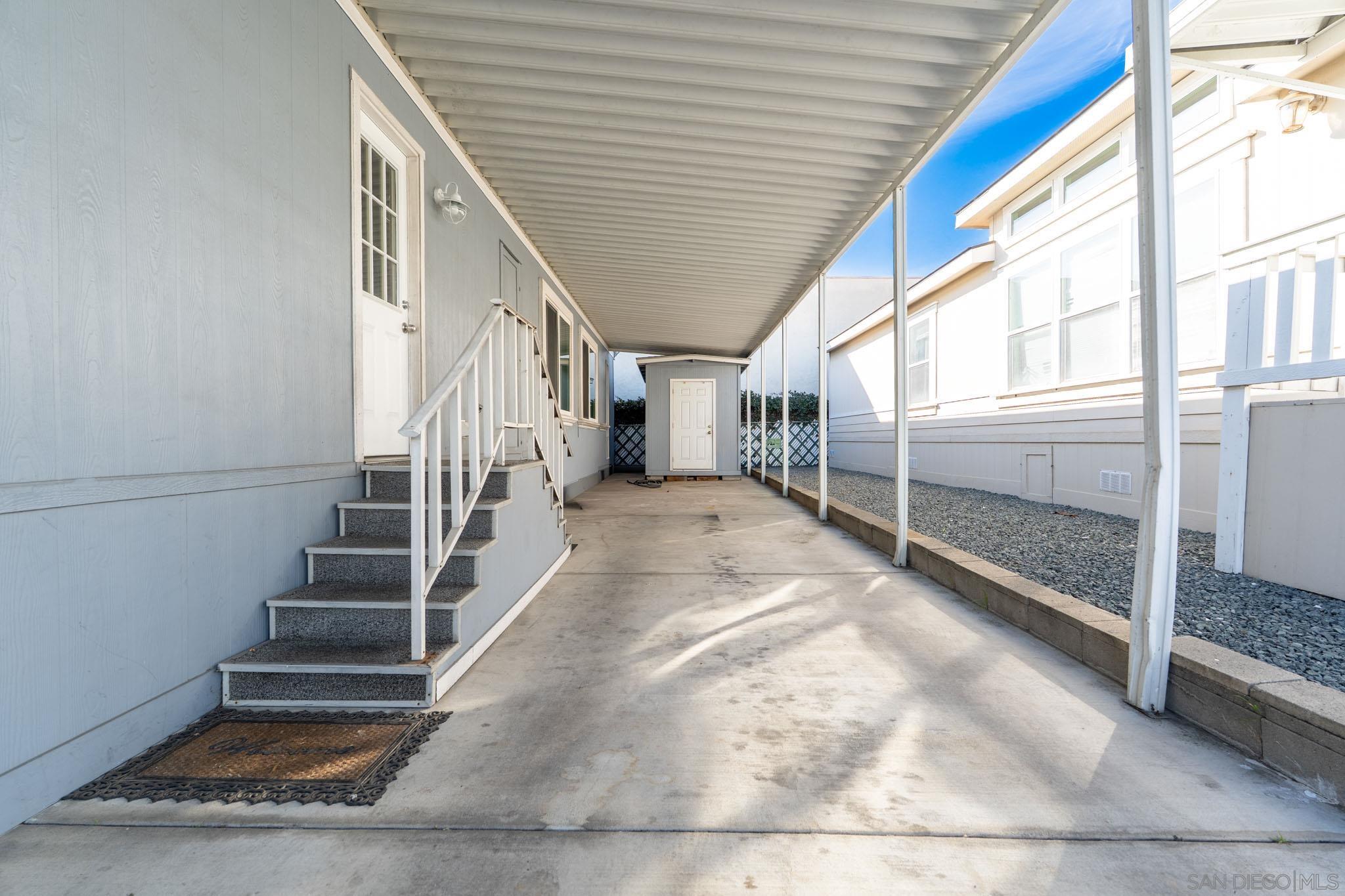 Detail Gallery Image 5 of 27 For 501  Anita Street  #79,  Chula Vista,  CA 91911 - 3 Beds | 2 Baths