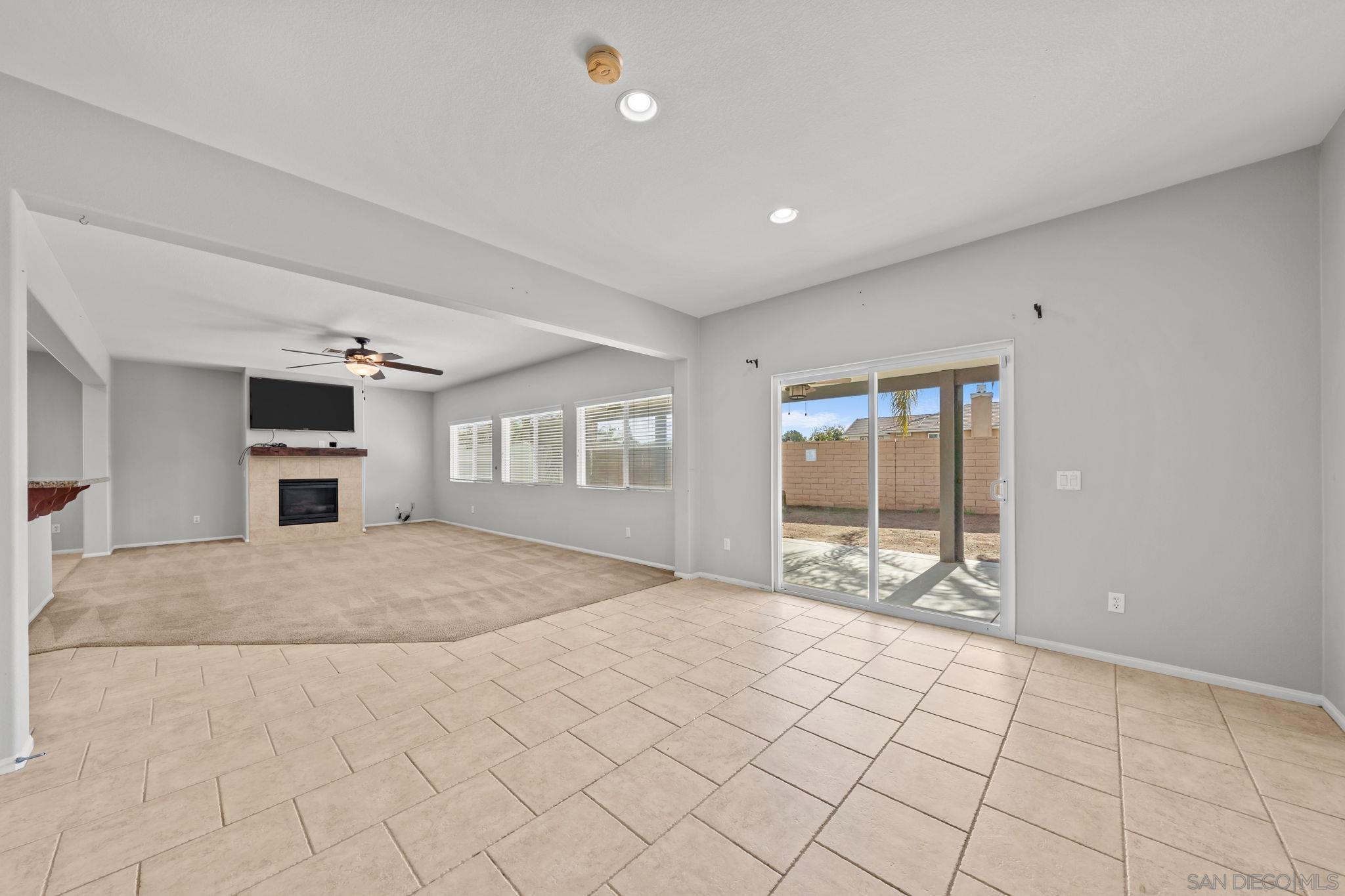 Detail Gallery Image 11 of 44 For 34081  Clovis Way, Wildomar,  CA 92595 - 4 Beds | 2/1 Baths