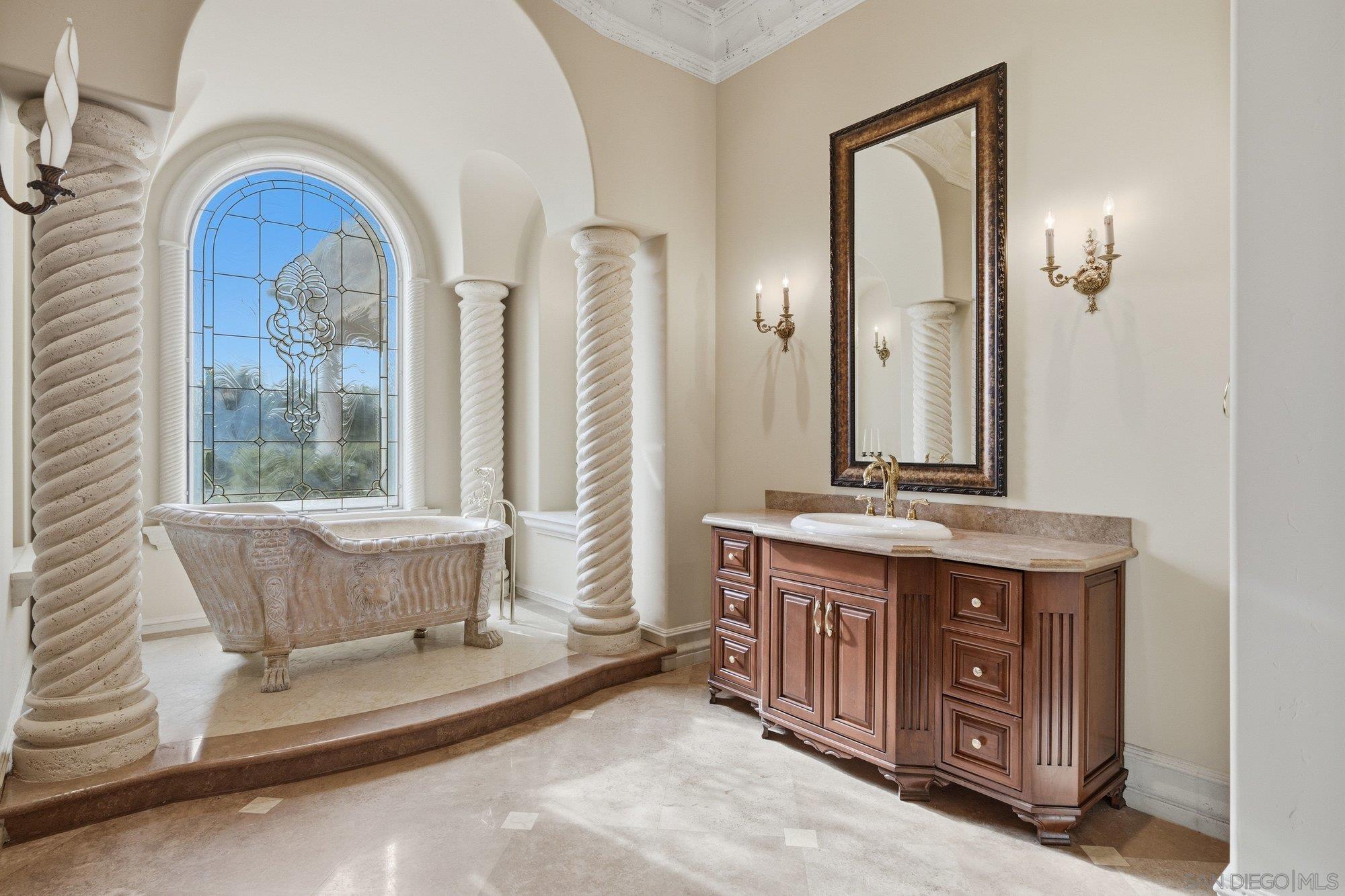 Detail Gallery Image 30 of 59 For 19319  Calle Juanito, Murrieta,  CA 92562 - 5 Beds | 5/3 Baths