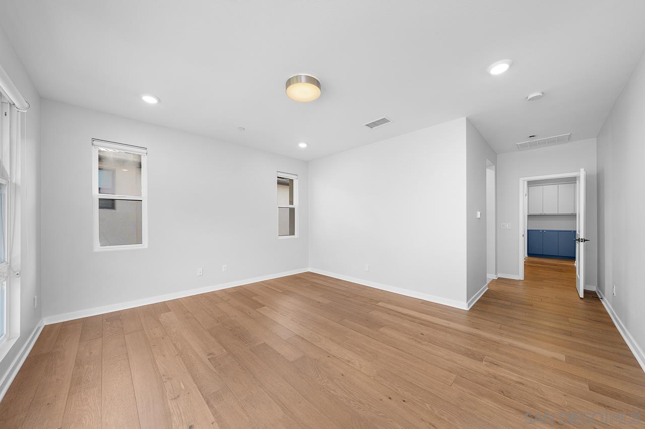 Detail Gallery Image 23 of 71 For 2776  via Alta Pl, San Diego,  CA 92108 - 3 Beds | 3 Baths