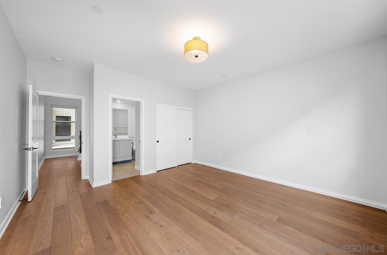 Detail Gallery Image 35 of 69 For 2776  via Alta Pl, San Diego,  CA 92108 - 3 Beds | 3 Baths