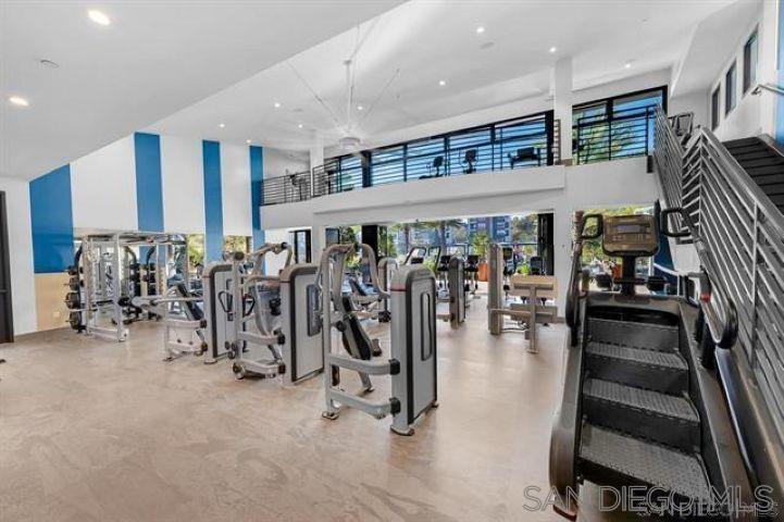 Detail Gallery Image 64 of 71 For 2776  via Alta Pl, San Diego,  CA 92108 - 3 Beds | 3 Baths