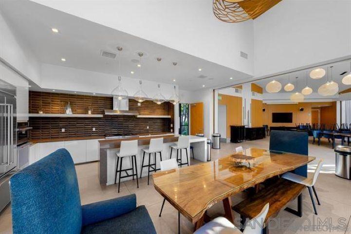 Detail Gallery Image 70 of 71 For 2776  via Alta Pl, San Diego,  CA 92108 - 3 Beds | 3 Baths