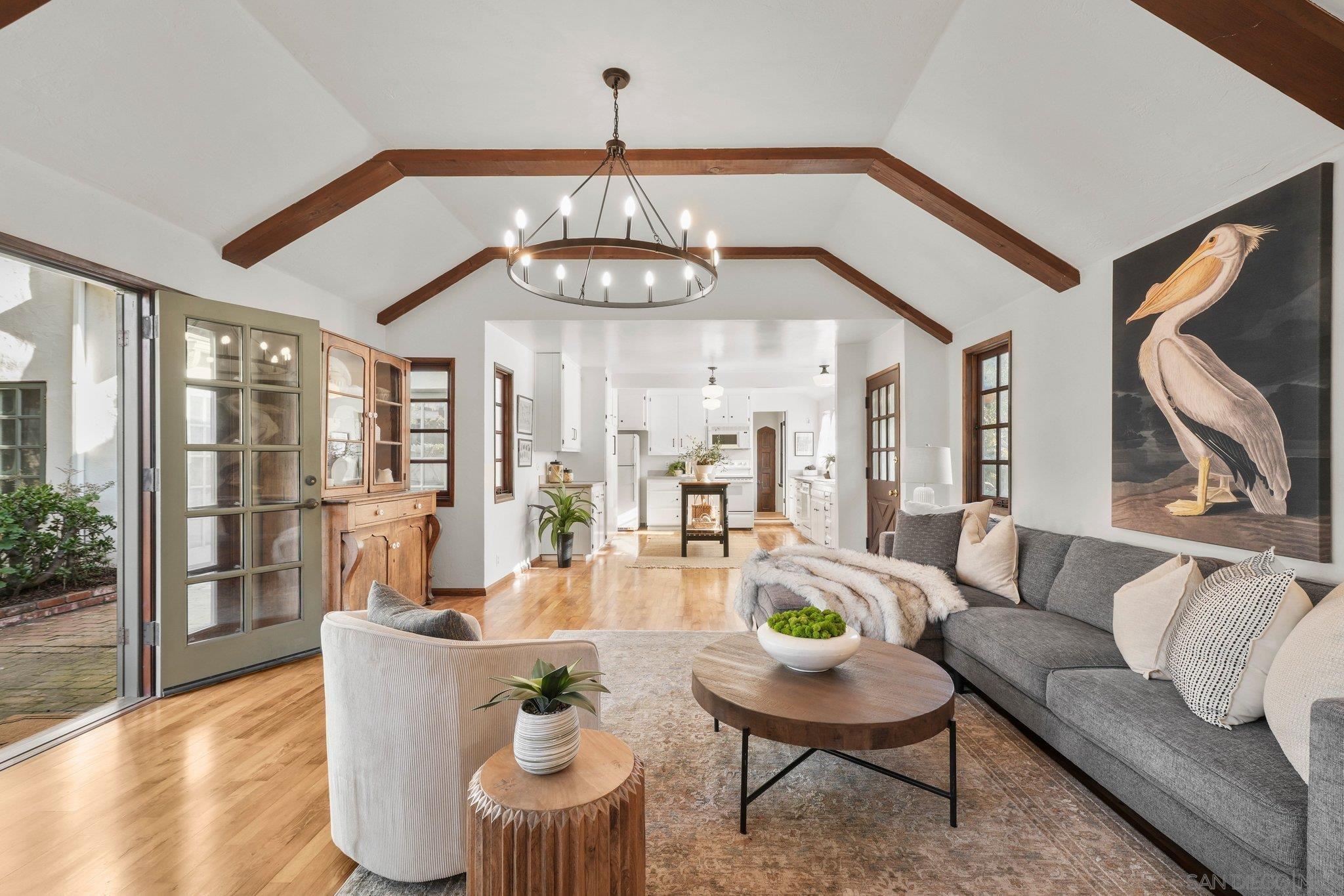 Detail Gallery Image 17 of 50 For 3638  Plumosa Drive, San Diego,  CA 92106 - 5 Beds | 2 Baths