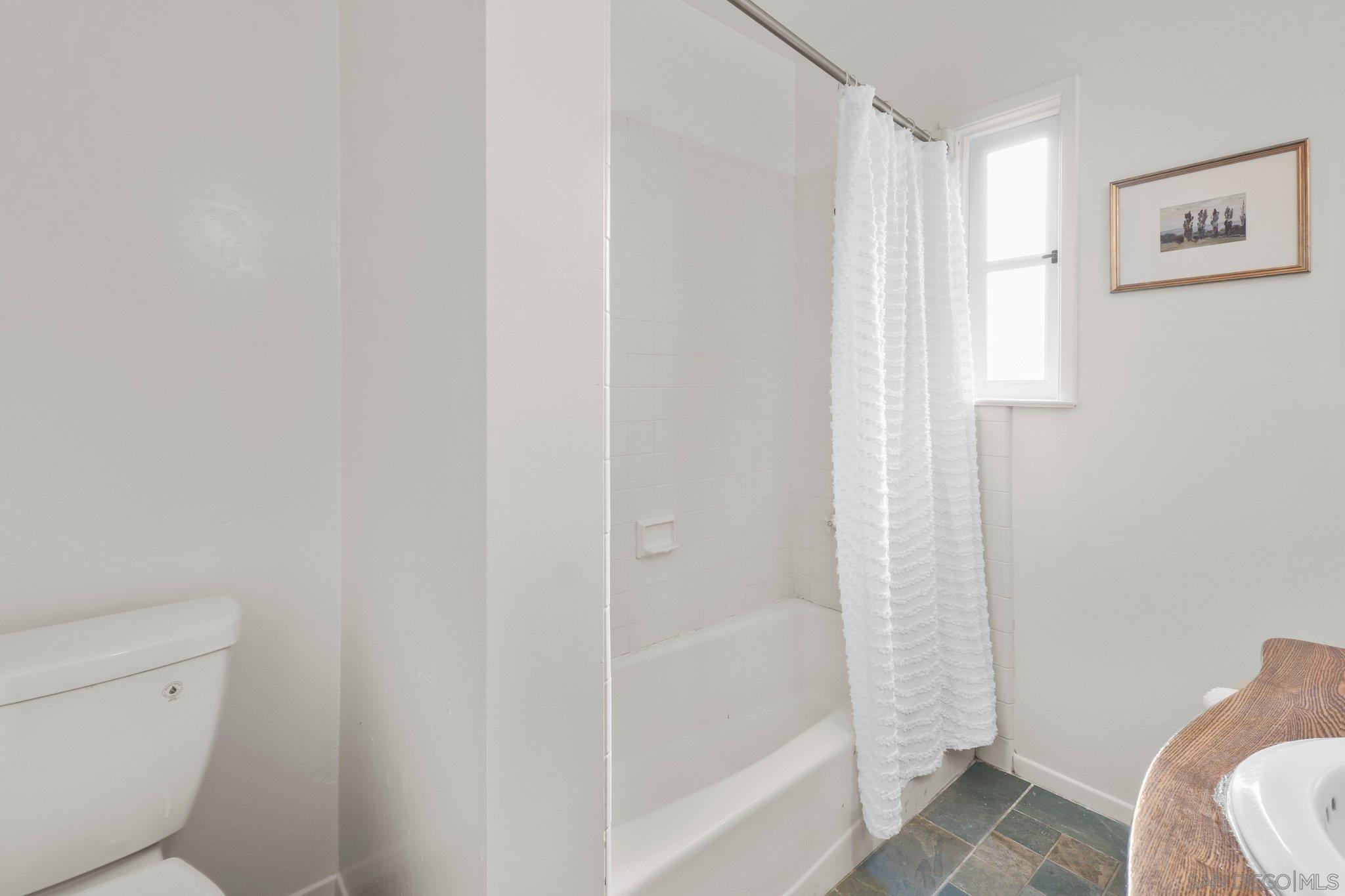 Detail Gallery Image 23 of 50 For 3638  Plumosa Drive, San Diego,  CA 92106 - 5 Beds | 2 Baths