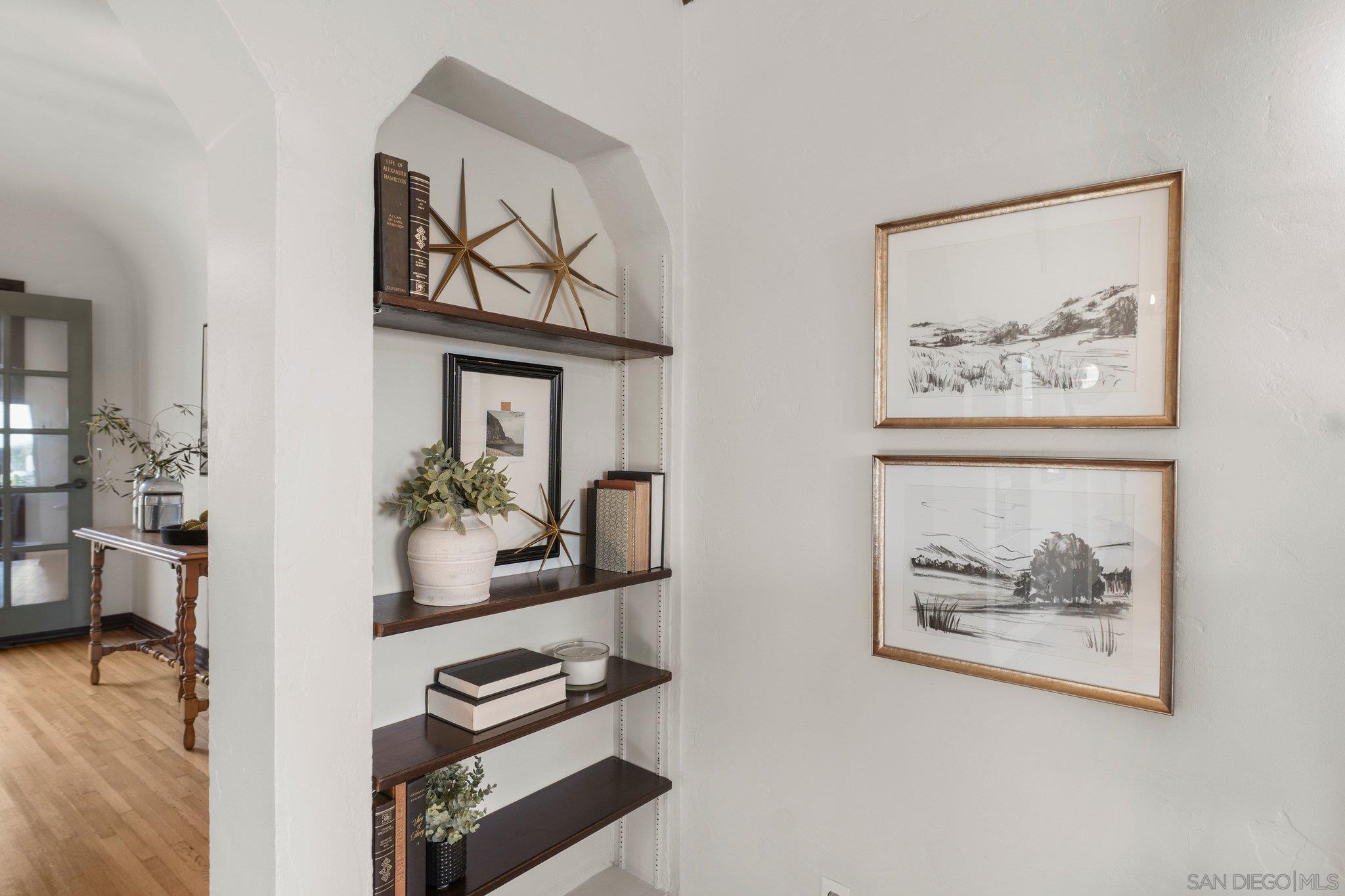 Detail Gallery Image 9 of 50 For 3638  Plumosa Drive, San Diego,  CA 92106 - 5 Beds | 2 Baths