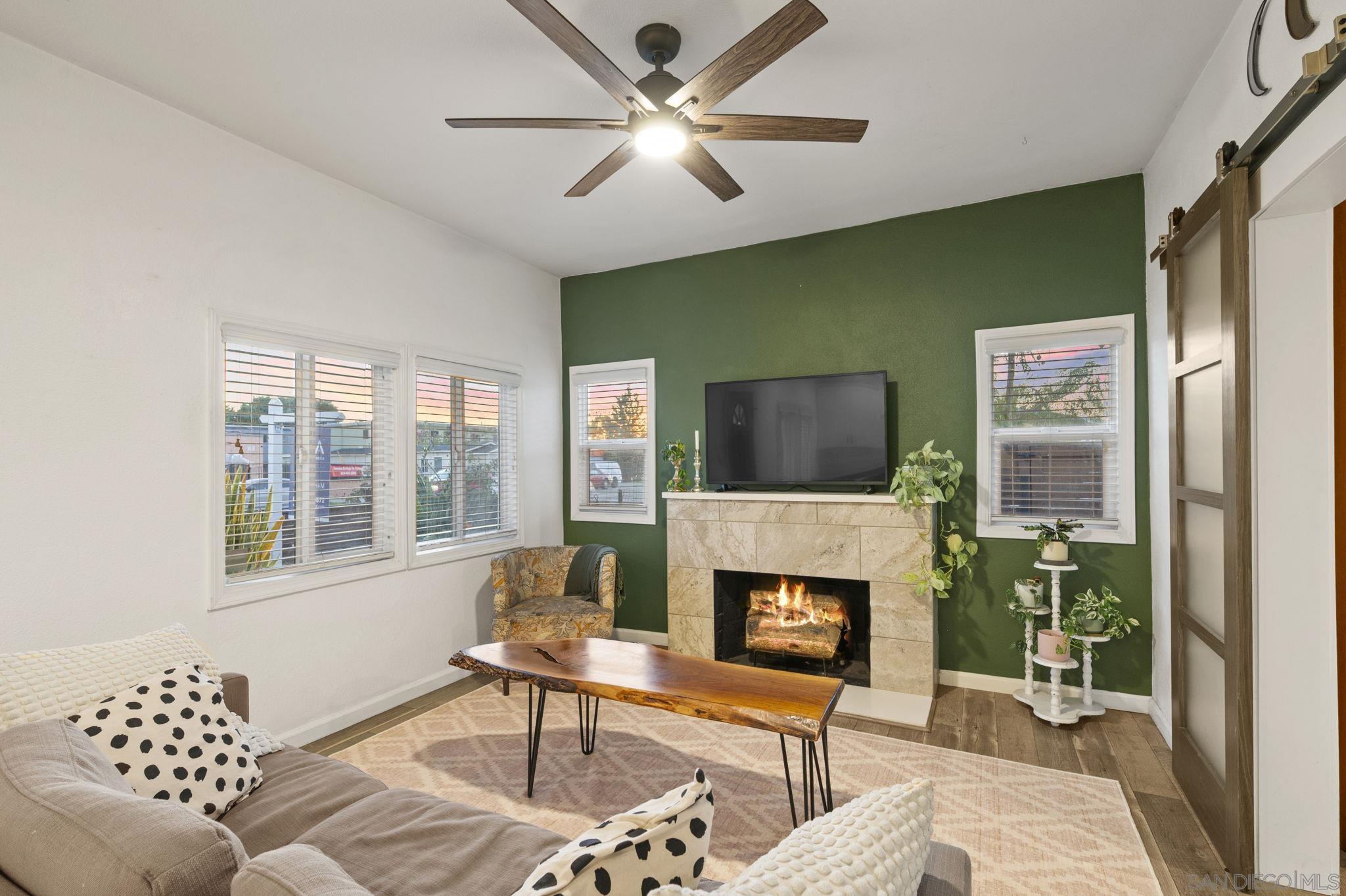 Detail Gallery Image 10 of 43 For 4152  Orange Ave, San Diego,  CA 92105 - 3 Beds | 2 Baths