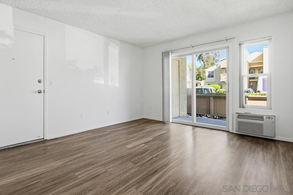 Detail Gallery Image 4 of 23 For 6046  Rancho Mission Rd  #375,  San Diego,  CA 92108 - 1 Beds | 1 Baths