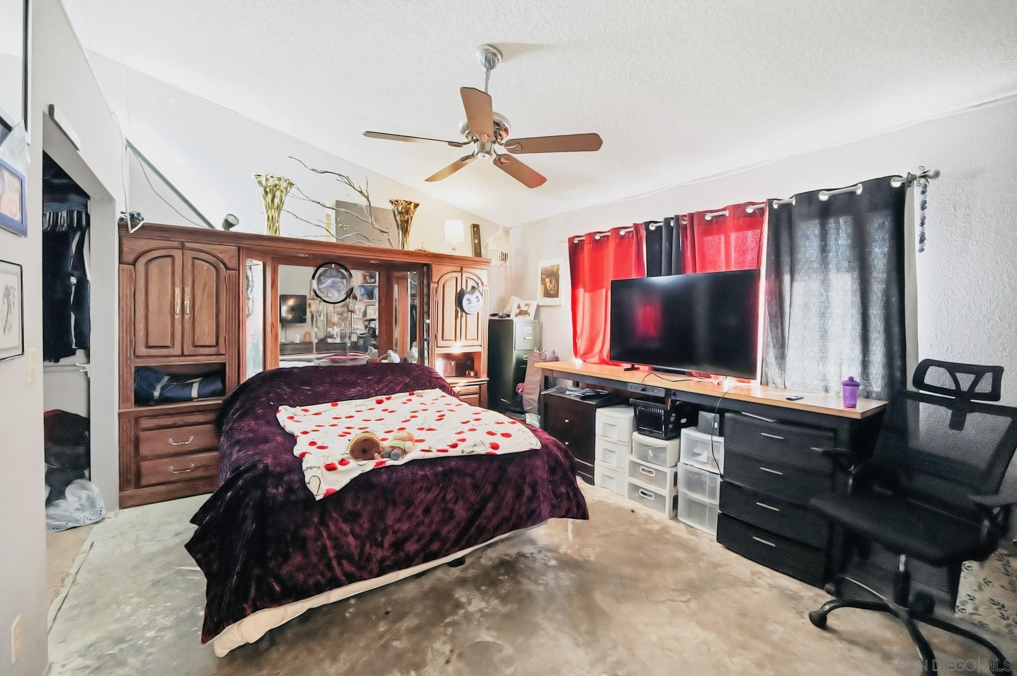 Detail Gallery Image 13 of 27 For 41614  Zinfandel Ave, Temecula,  CA 92591 - 3 Beds | 2 Baths