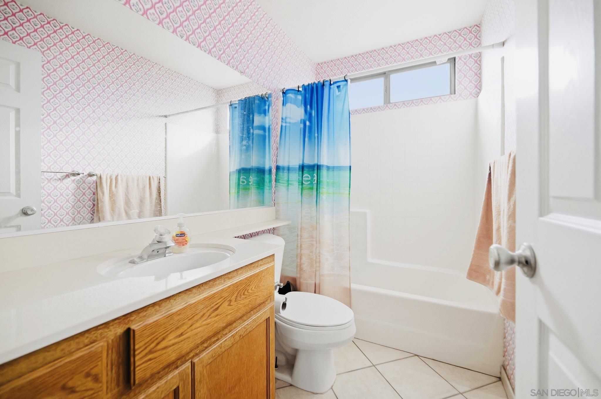 Detail Gallery Image 17 of 27 For 41614  Zinfandel Ave, Temecula,  CA 92591 - 3 Beds | 2 Baths