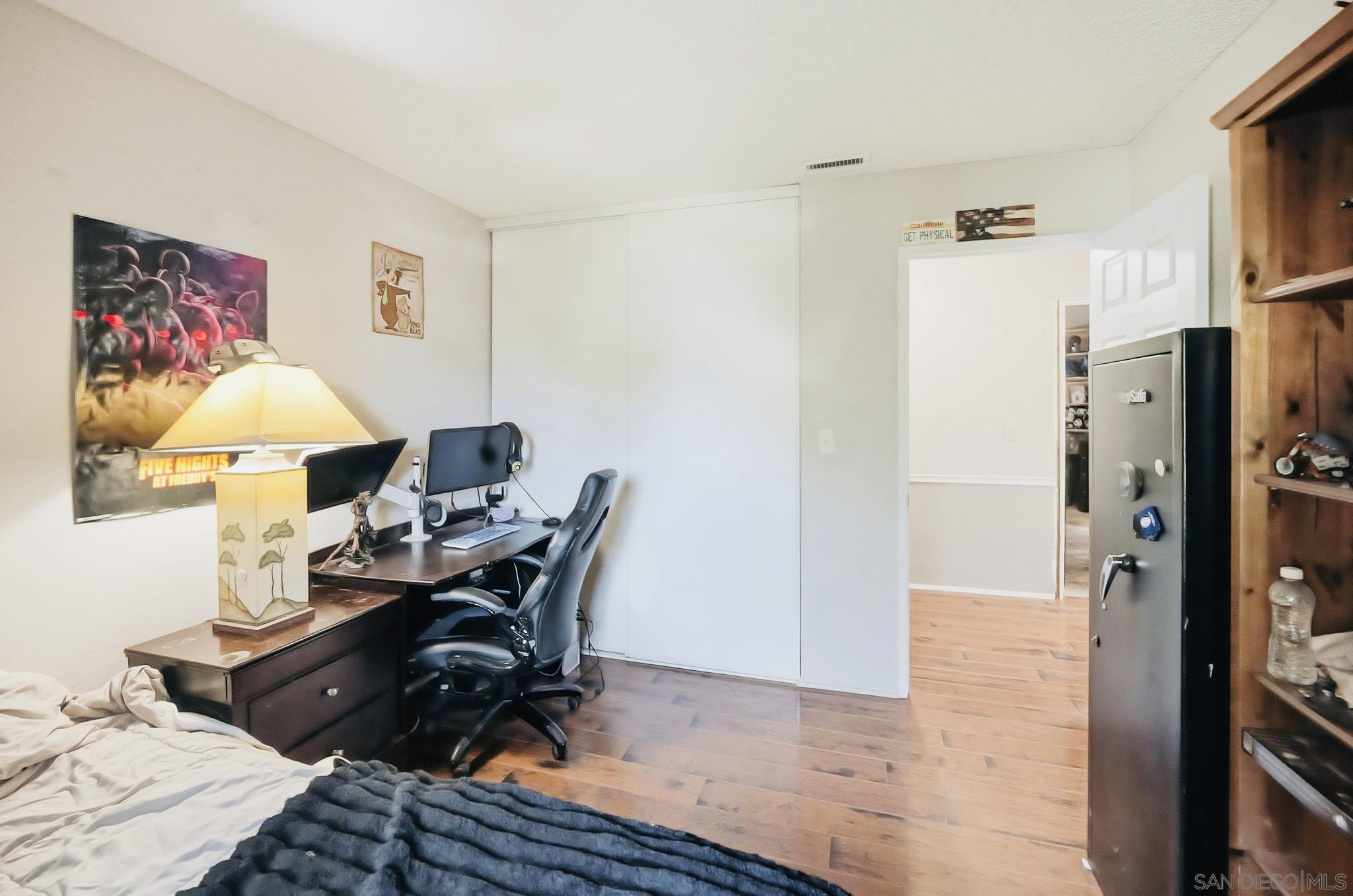 Detail Gallery Image 19 of 27 For 41614  Zinfandel Ave, Temecula,  CA 92591 - 3 Beds | 2 Baths