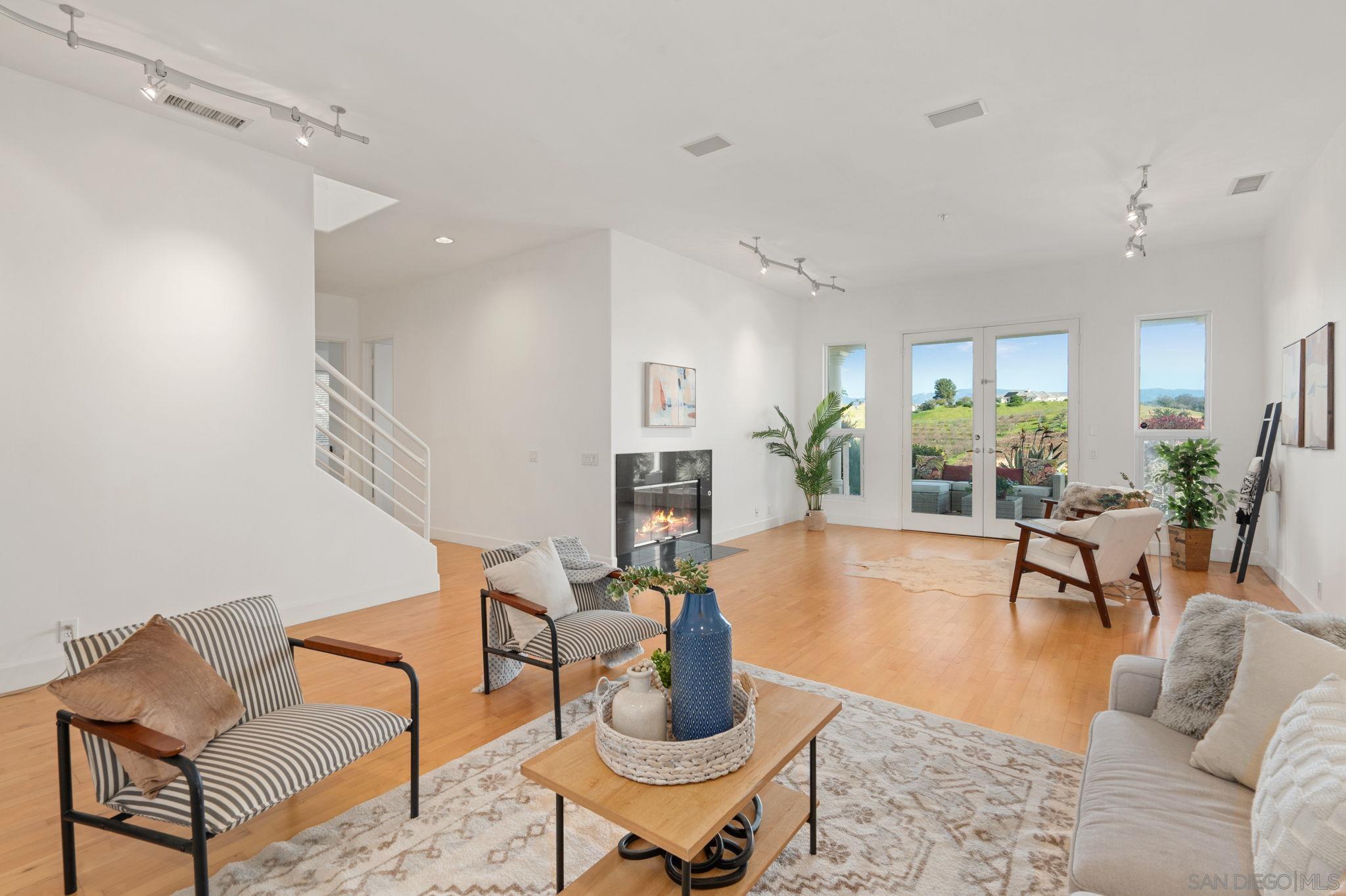 Detail Gallery Image 36 of 60 For 4462  Fallsbrae Rd, Fallbrook,  CA 92028 - 4 Beds | 3/1 Baths