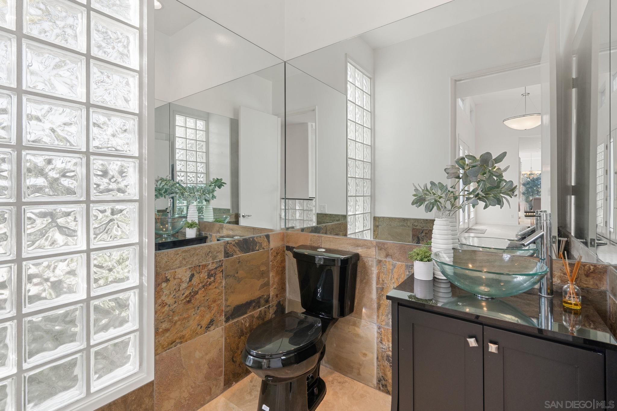 Detail Gallery Image 47 of 60 For 4462  Fallsbrae Rd, Fallbrook,  CA 92028 - 4 Beds | 3/1 Baths