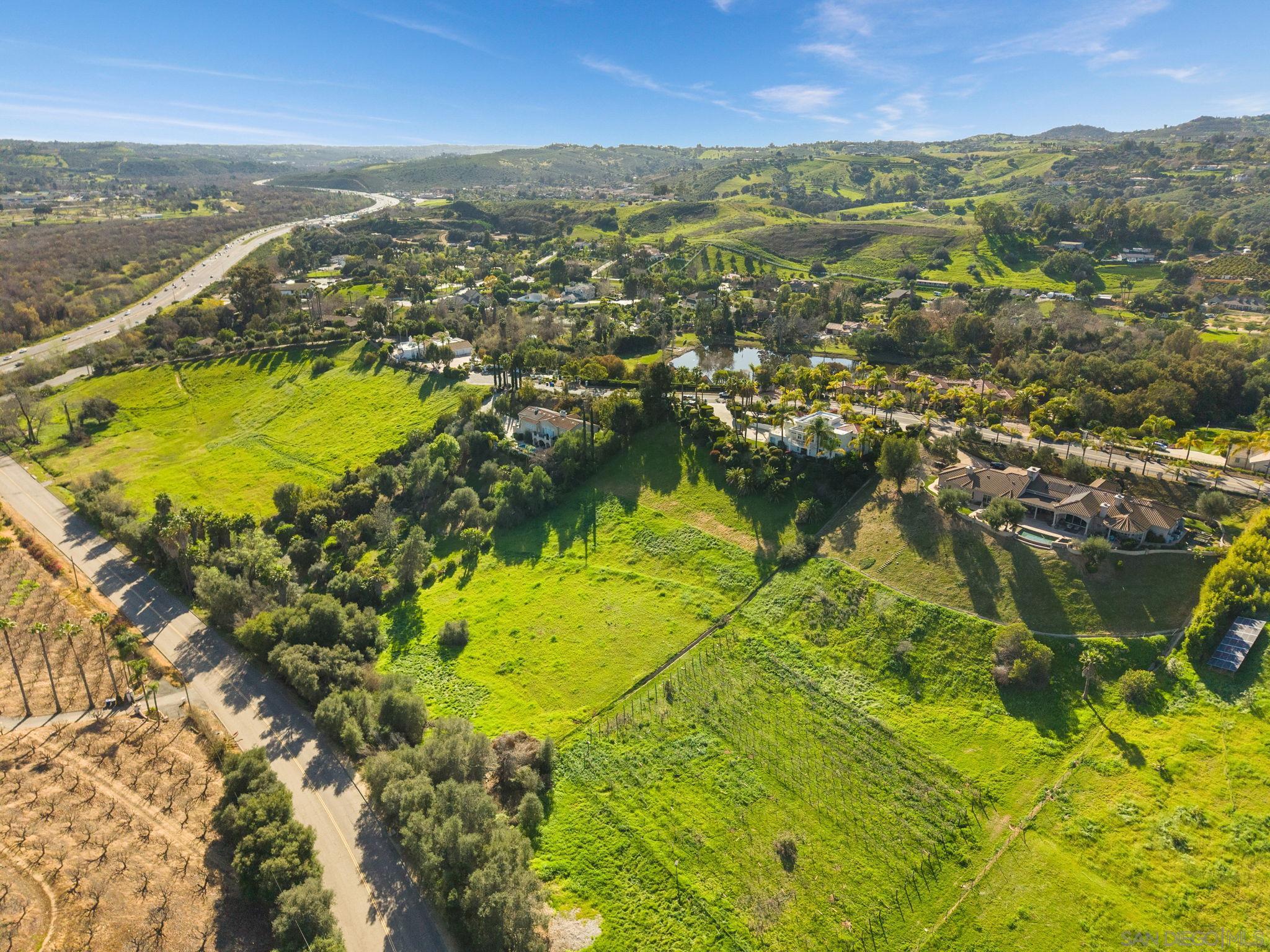 Detail Gallery Image 58 of 60 For 4462  Fallsbrae Rd, Fallbrook,  CA 92028 - 4 Beds | 3/1 Baths