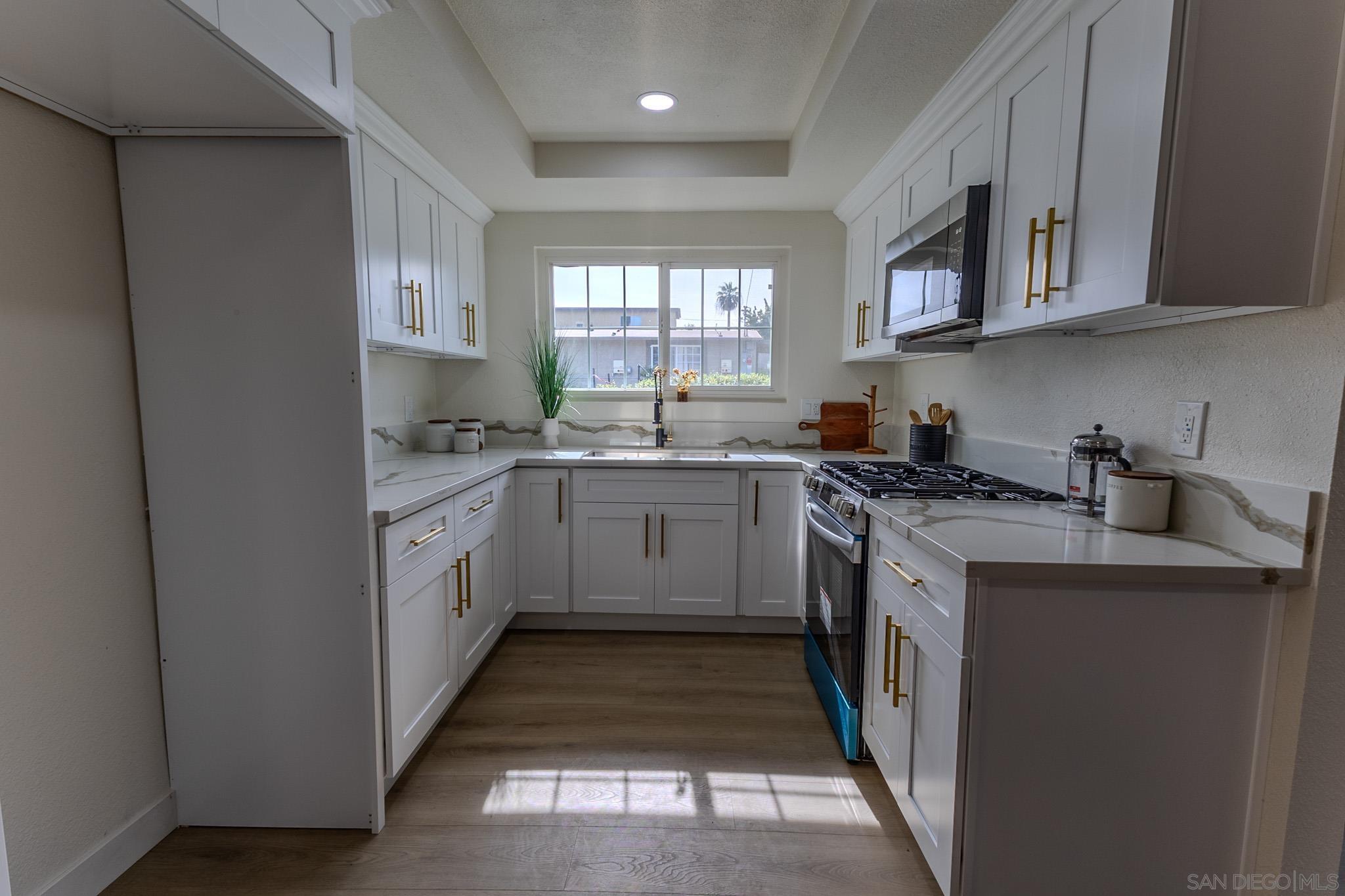 Detail Gallery Image 8 of 25 For 731  Pecos Street, Spring Valley,  CA 91977 - 3 Beds | 2 Baths