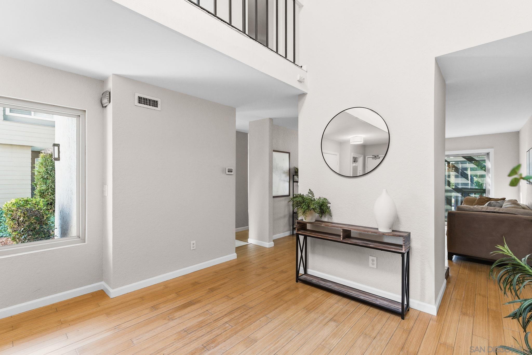 Detail Gallery Image 3 of 24 For 10251  Caminito Surabaya, San Diego,  CA 92131 - 4 Beds | 2/1 Baths