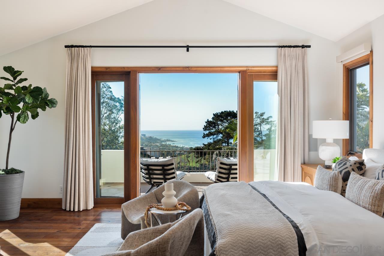 Detail Gallery Image 38 of 69 For 8080  La Jolla Scenic Dr N, La Jolla,  CA 92037 - 5 Beds | 4/1 Baths