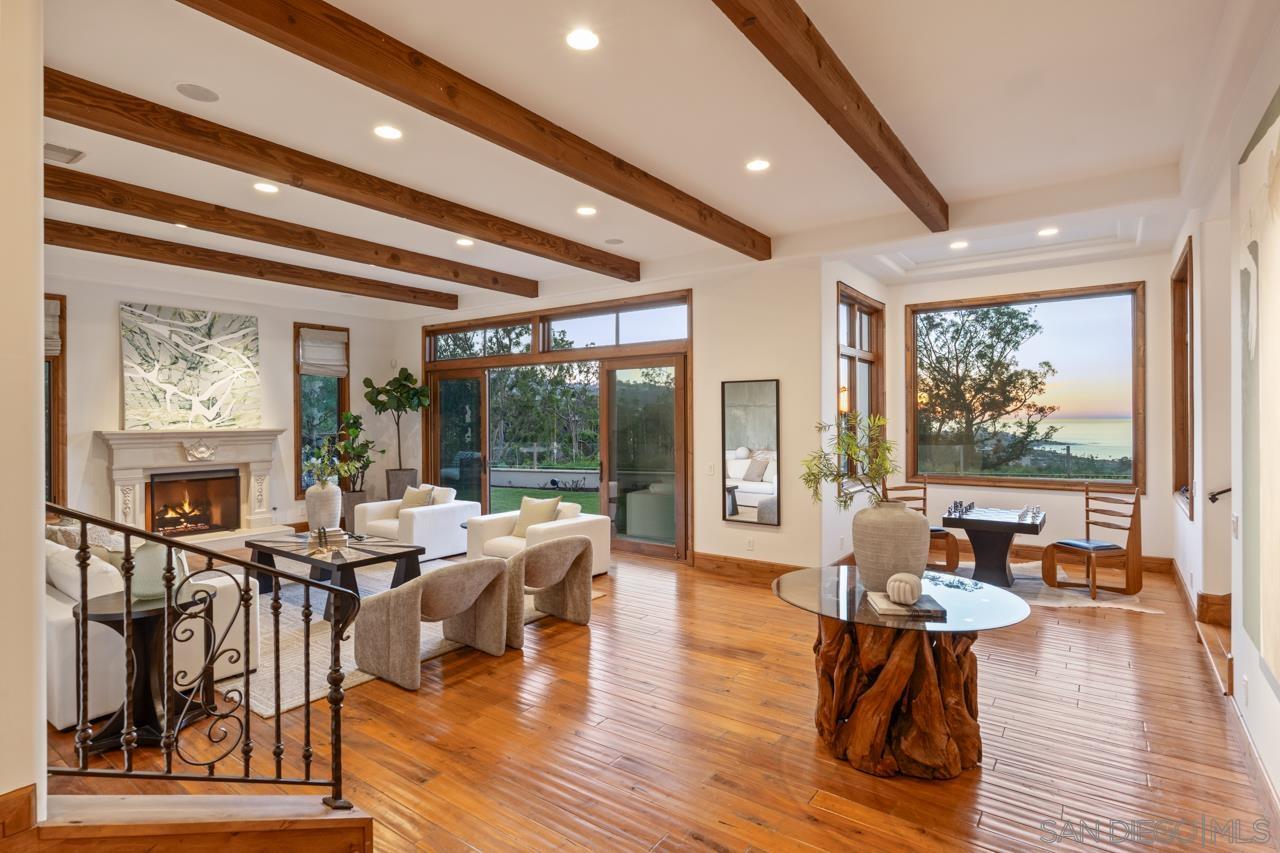 Detail Gallery Image 10 of 69 For 8080  La Jolla Scenic Dr N, La Jolla,  CA 92037 - 5 Beds | 4/1 Baths