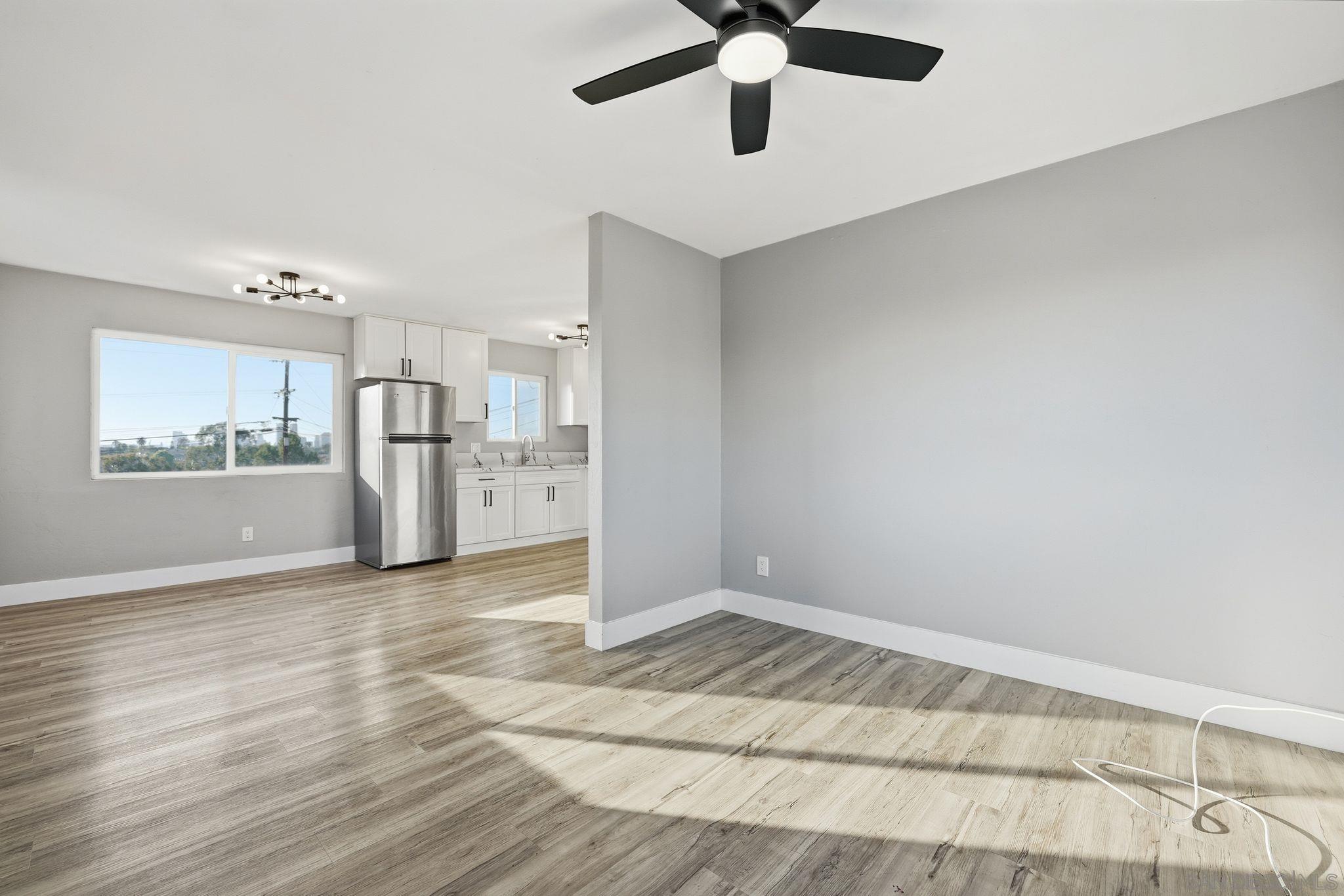 Detail Gallery Image 10 of 34 For 204-12 S Pardee, San Diego,  CA 92113 - – Beds | – Baths