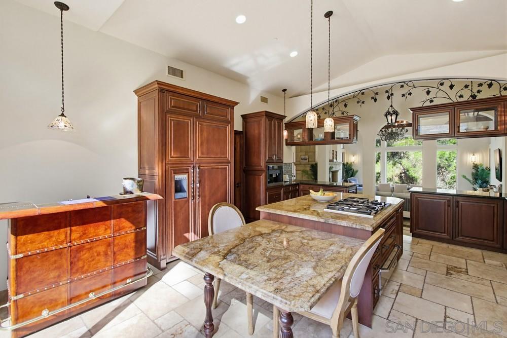 Detail Gallery Image 18 of 75 For 11558  Creek, Poway,  CA 92064 - 5 Beds | 4/1 Baths