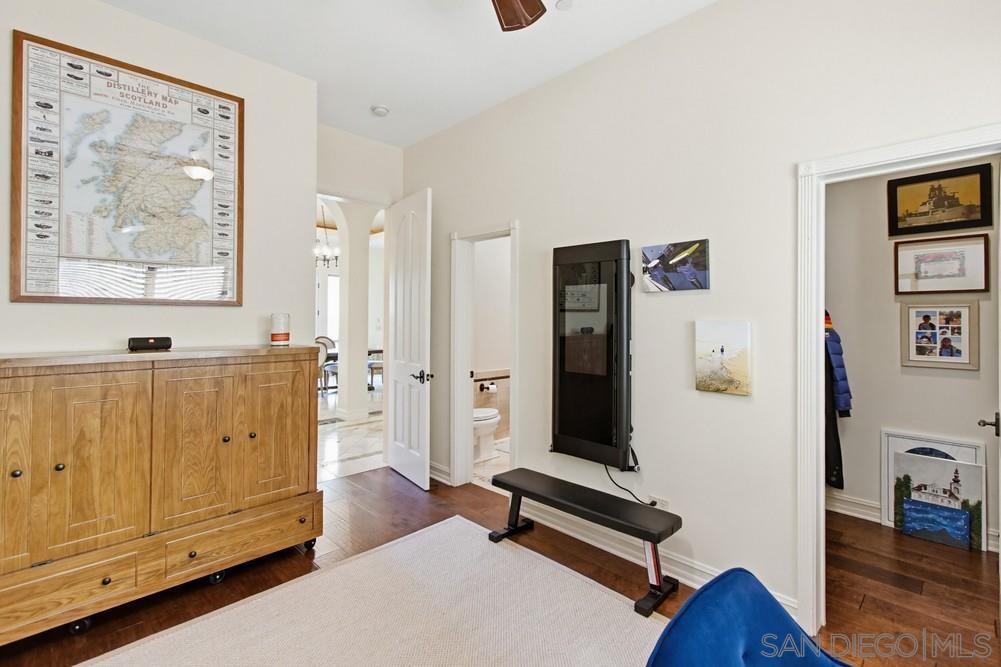 Detail Gallery Image 28 of 75 For 11558  Creek, Poway,  CA 92064 - 5 Beds | 4/1 Baths