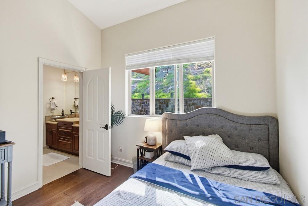 Detail Gallery Image 39 of 75 For 11558  Creek, Poway,  CA 92064 - 5 Beds | 4/1 Baths