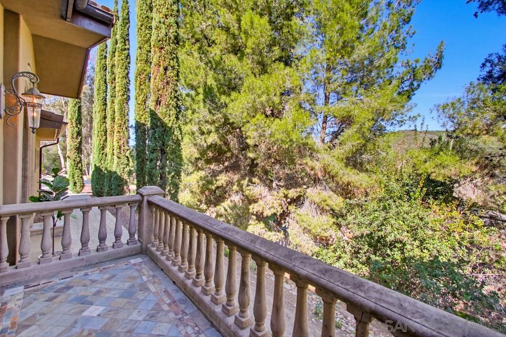 Detail Gallery Image 40 of 75 For 11558  Creek, Poway,  CA 92064 - 5 Beds | 4/1 Baths