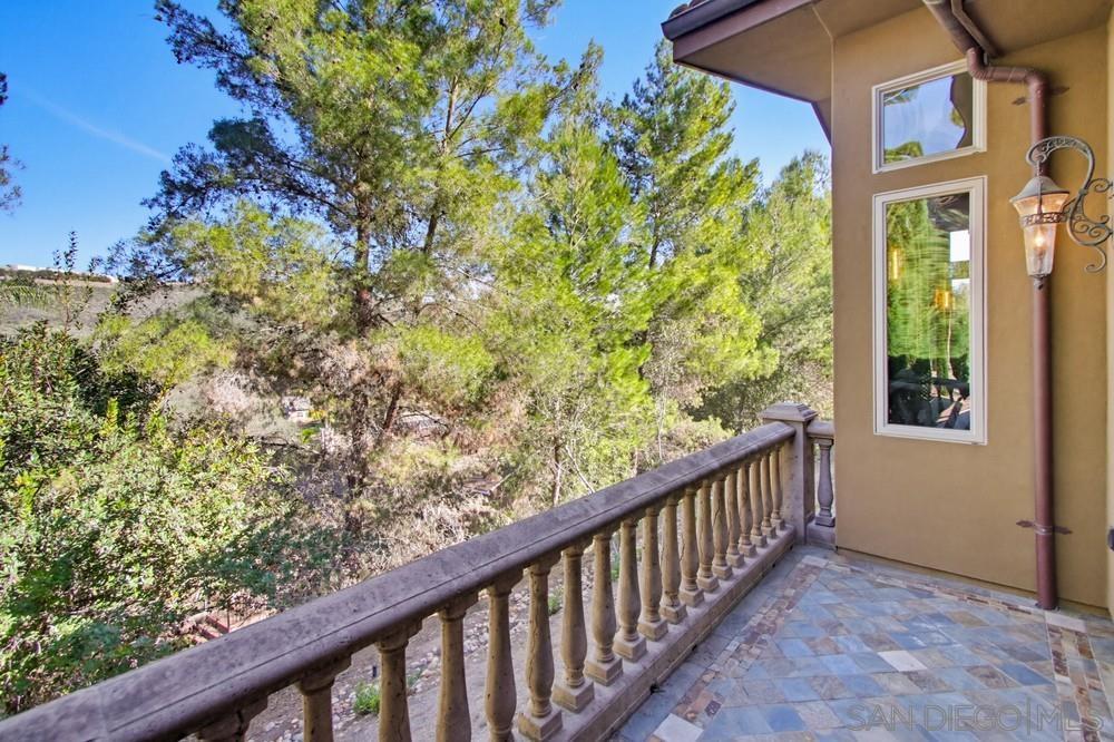 Detail Gallery Image 41 of 75 For 11558  Creek, Poway,  CA 92064 - 5 Beds | 4/1 Baths