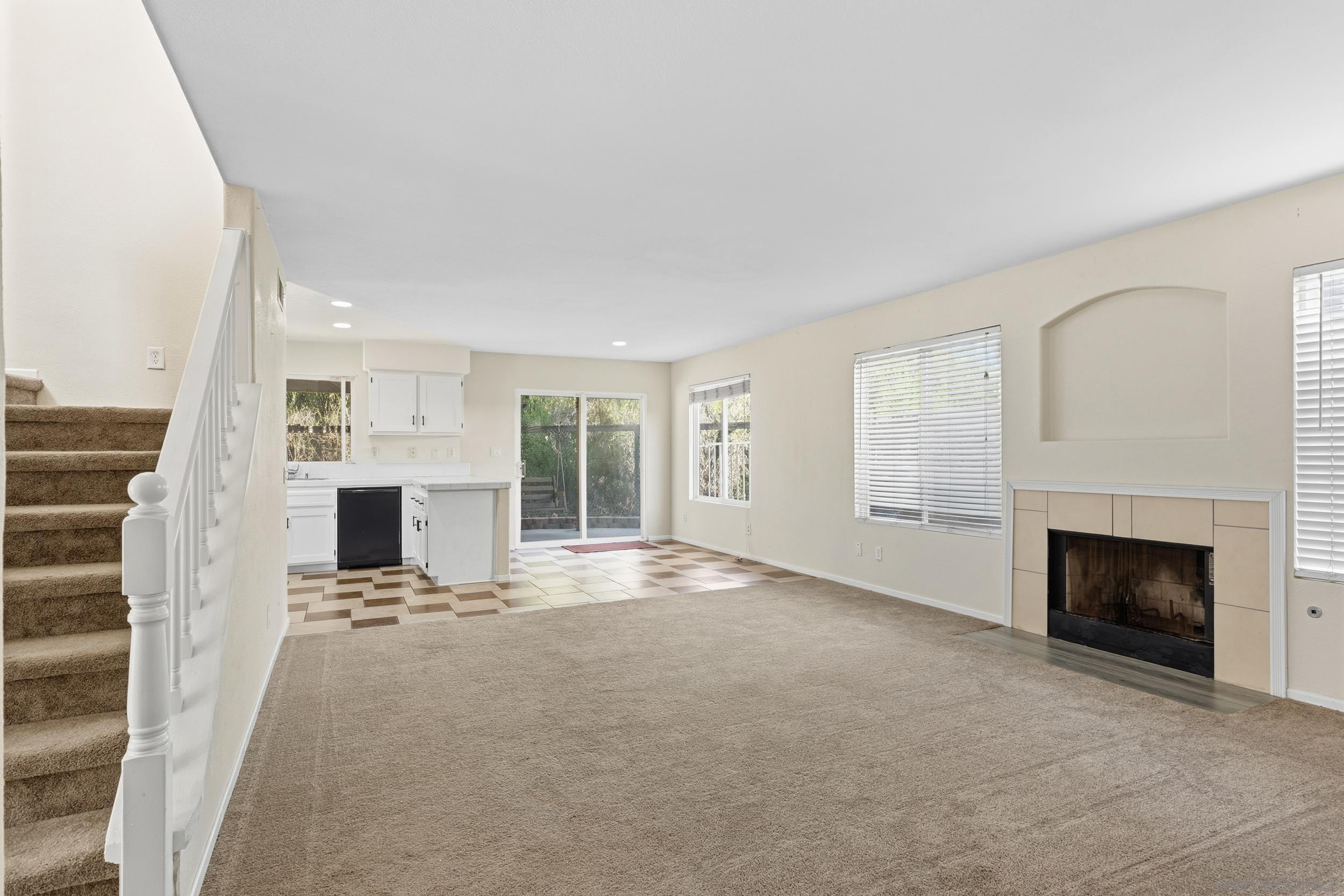 Front Image Thumbnail for SD260002648