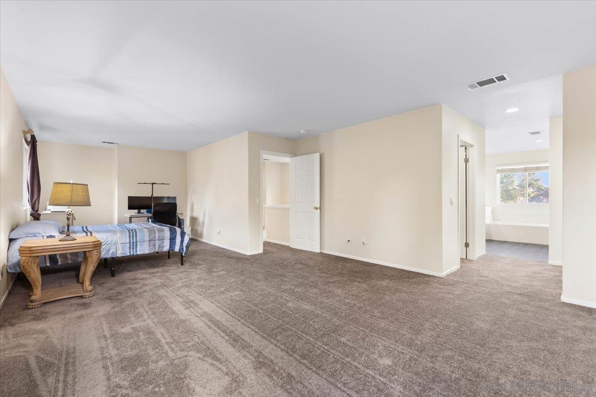 Detail Gallery Image 16 of 42 For 609  Jacks Creek Road, Escondido,  CA 92027 - 4 Beds | 2/1 Baths