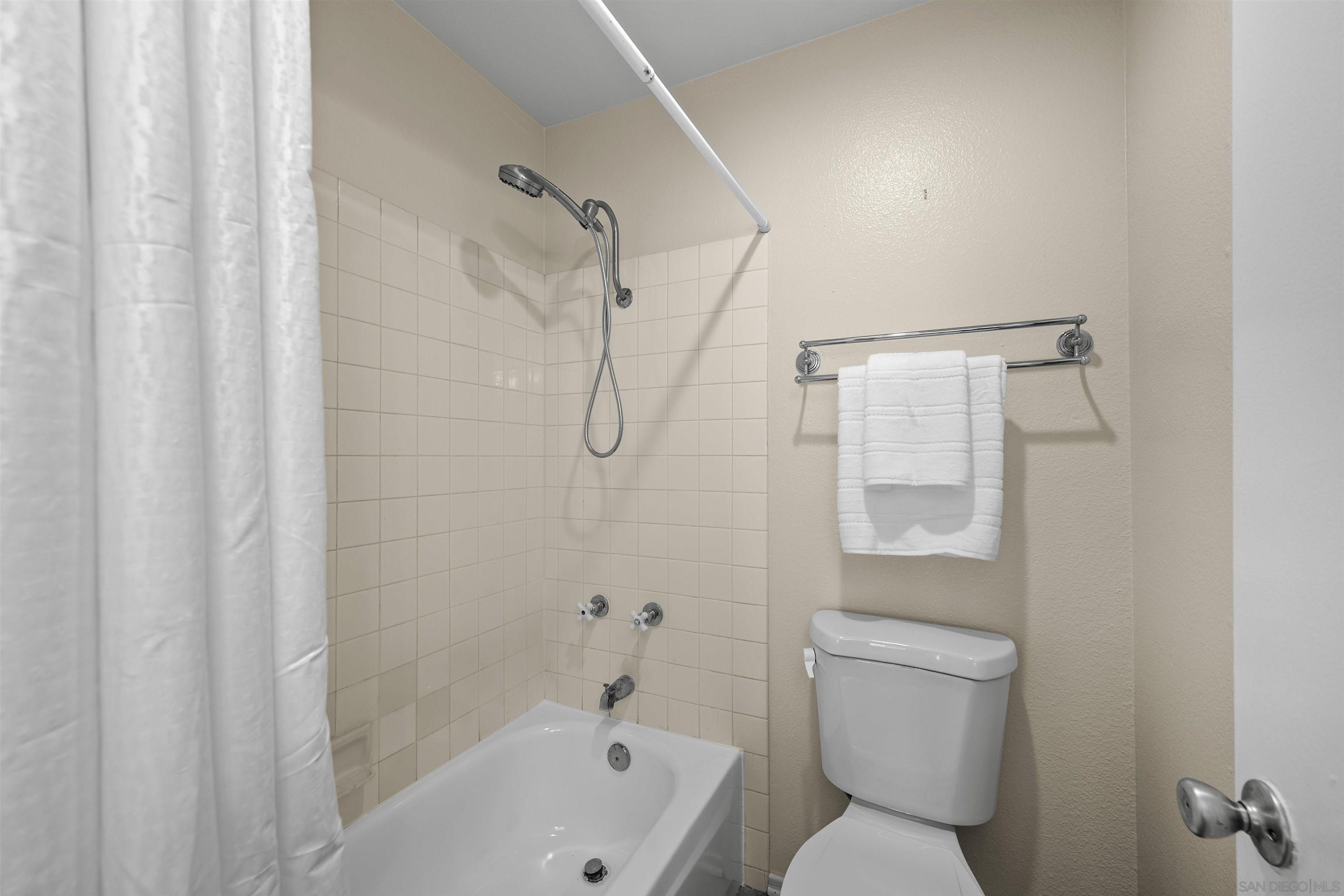 Detail Gallery Image 31 of 60 For 13340  Caminito Ciera  #47,  San Diego,  CA 92129 - 2 Beds | 2 Baths