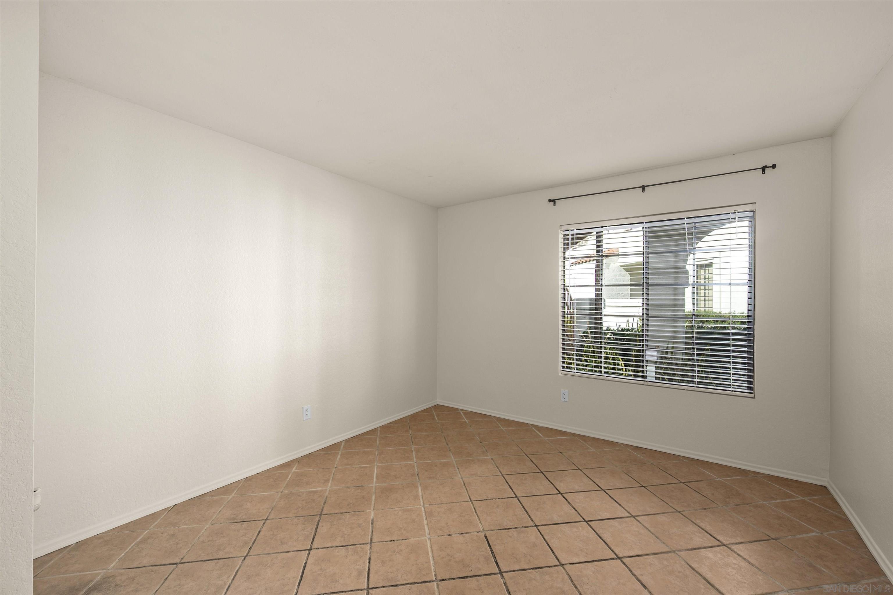 Detail Gallery Image 32 of 60 For 13340  Caminito Ciera  #47,  San Diego,  CA 92129 - 2 Beds | 2 Baths