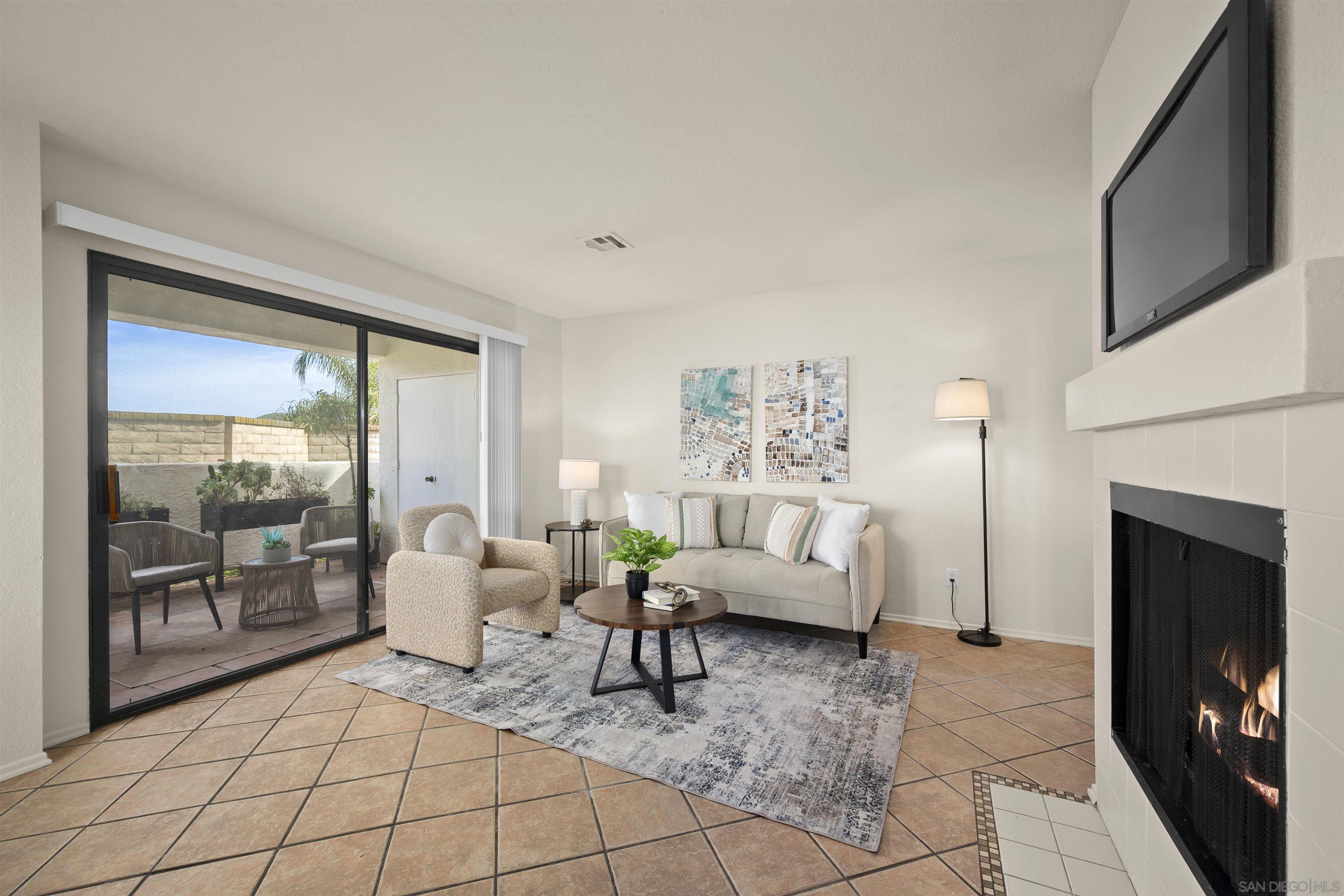 Detail Gallery Image 5 of 60 For 13340  Caminito Ciera  #47,  San Diego,  CA 92129 - 2 Beds | 2 Baths