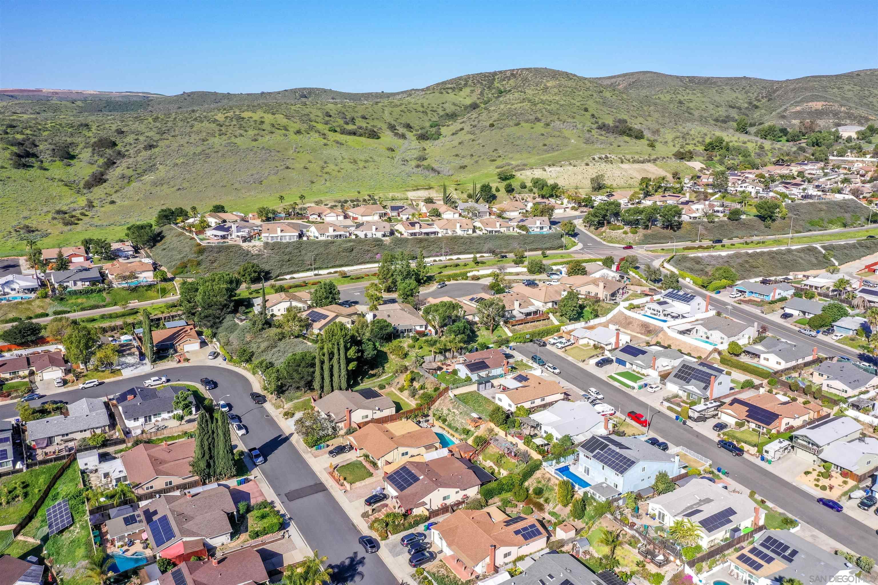 Detail Gallery Image 20 of 26 For 9916  Cardoza Dr, Santee,  CA 92071 - 3 Beds | 2 Baths