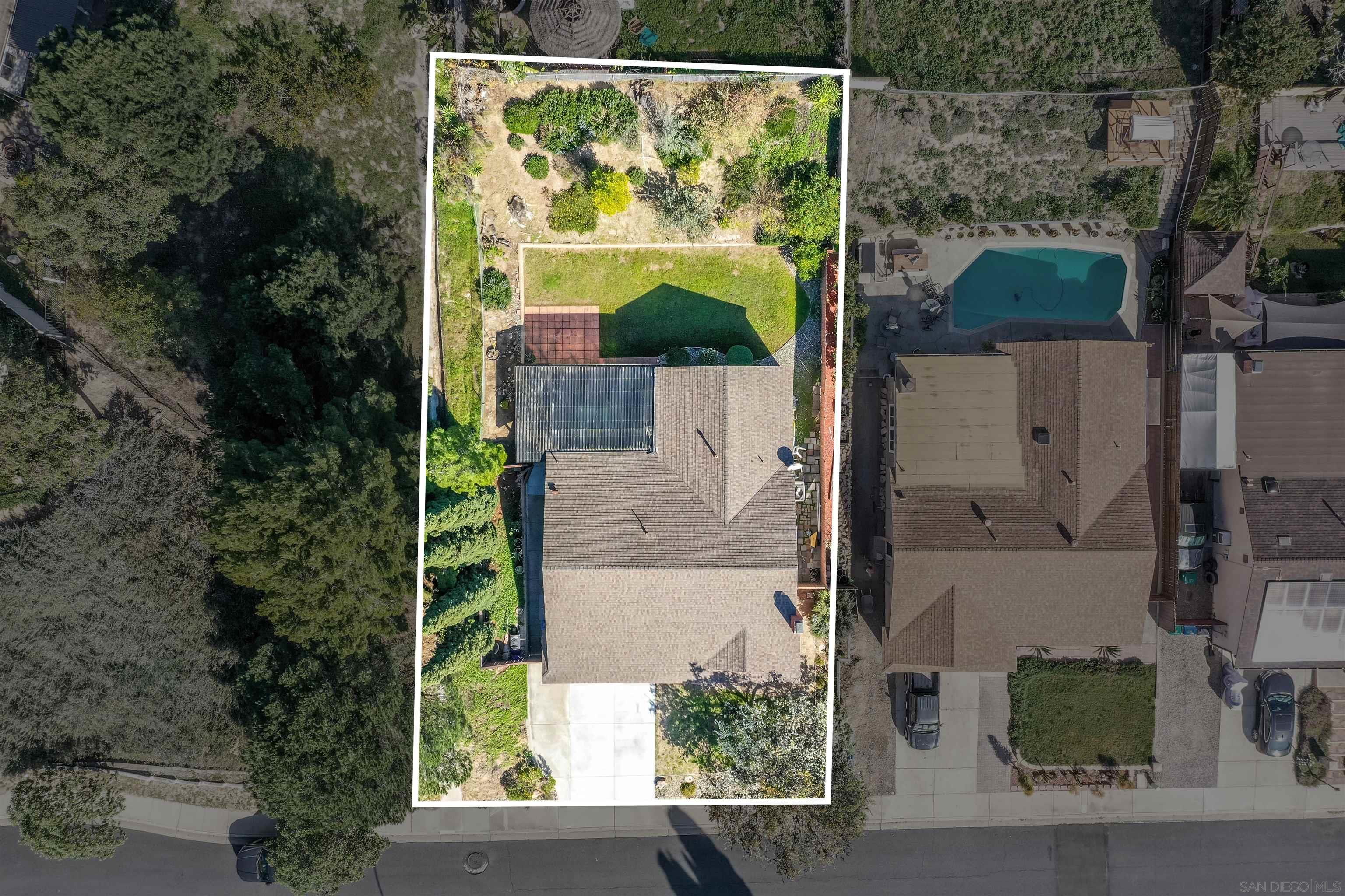 Detail Gallery Image 24 of 26 For 9916  Cardoza Dr, Santee,  CA 92071 - 3 Beds | 2 Baths