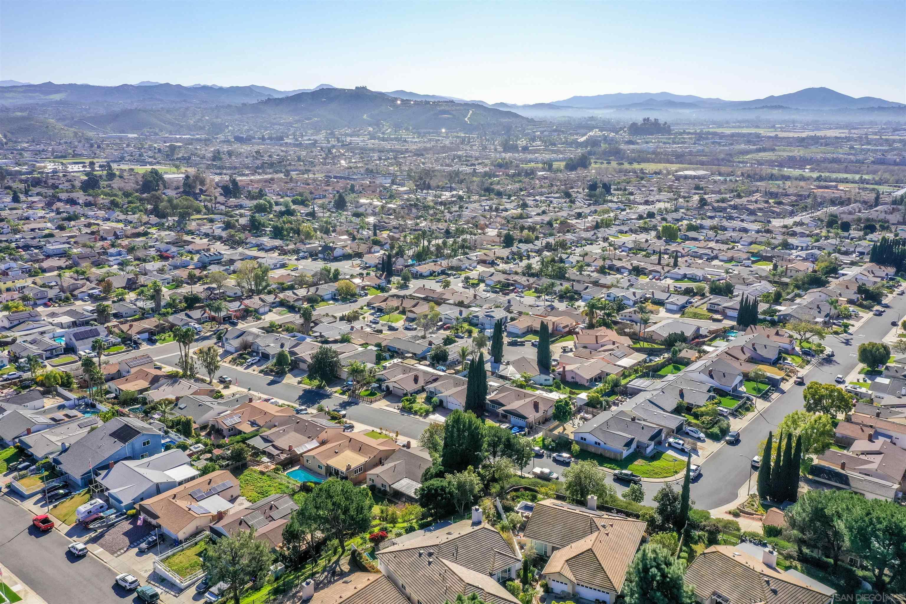 Detail Gallery Image 25 of 26 For 9916  Cardoza Dr, Santee,  CA 92071 - 3 Beds | 2 Baths