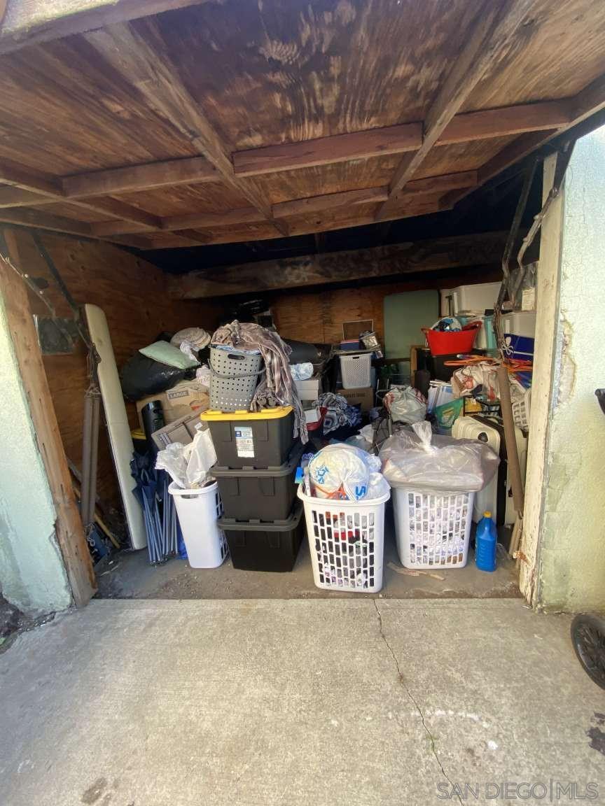 Detail Gallery Image 14 of 26 For 1202 E 76th St, Los Angeles,  CA 90001 - – Beds | – Baths