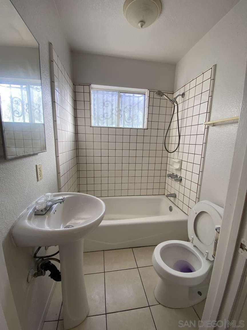 Detail Gallery Image 21 of 26 For 1202 E 76th St, Los Angeles,  CA 90001 - – Beds | – Baths