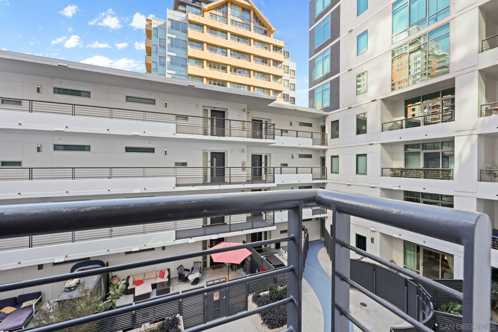 Detail Gallery Image 25 of 53 For 425 W Beech St  #433,  San Diego,  CA 92101 - 2 Beds | 1 Baths