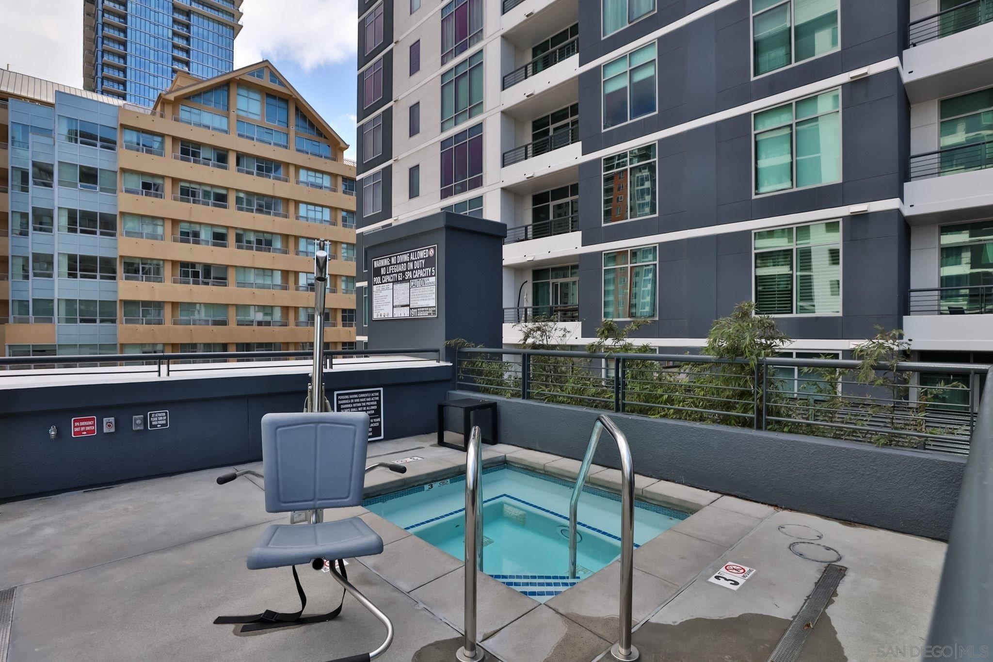 Detail Gallery Image 40 of 53 For 425 W Beech St  #433,  San Diego,  CA 92101 - 2 Beds | 1 Baths