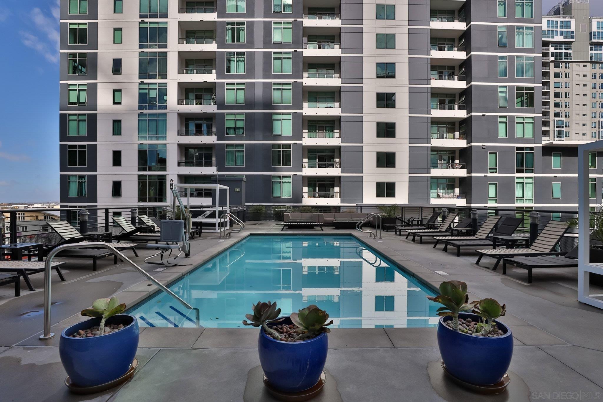 Detail Gallery Image 41 of 53 For 425 W Beech St  #433,  San Diego,  CA 92101 - 2 Beds | 1 Baths
