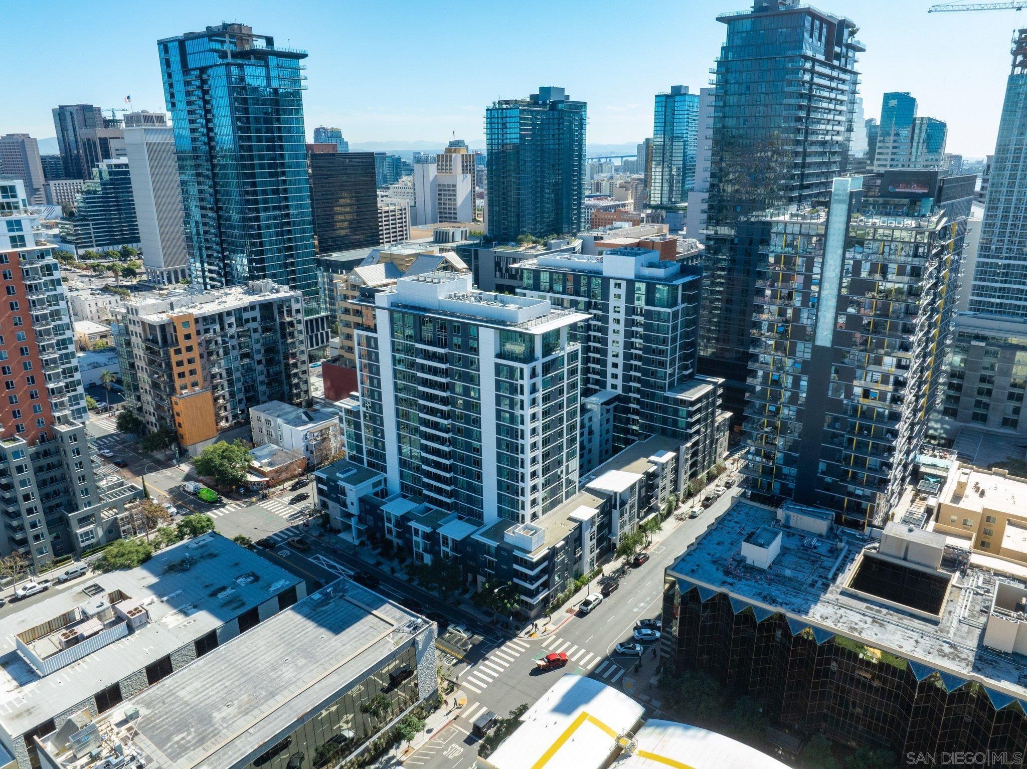 Detail Gallery Image 52 of 53 For 425 W Beech St  #433,  San Diego,  CA 92101 - 2 Beds | 1 Baths