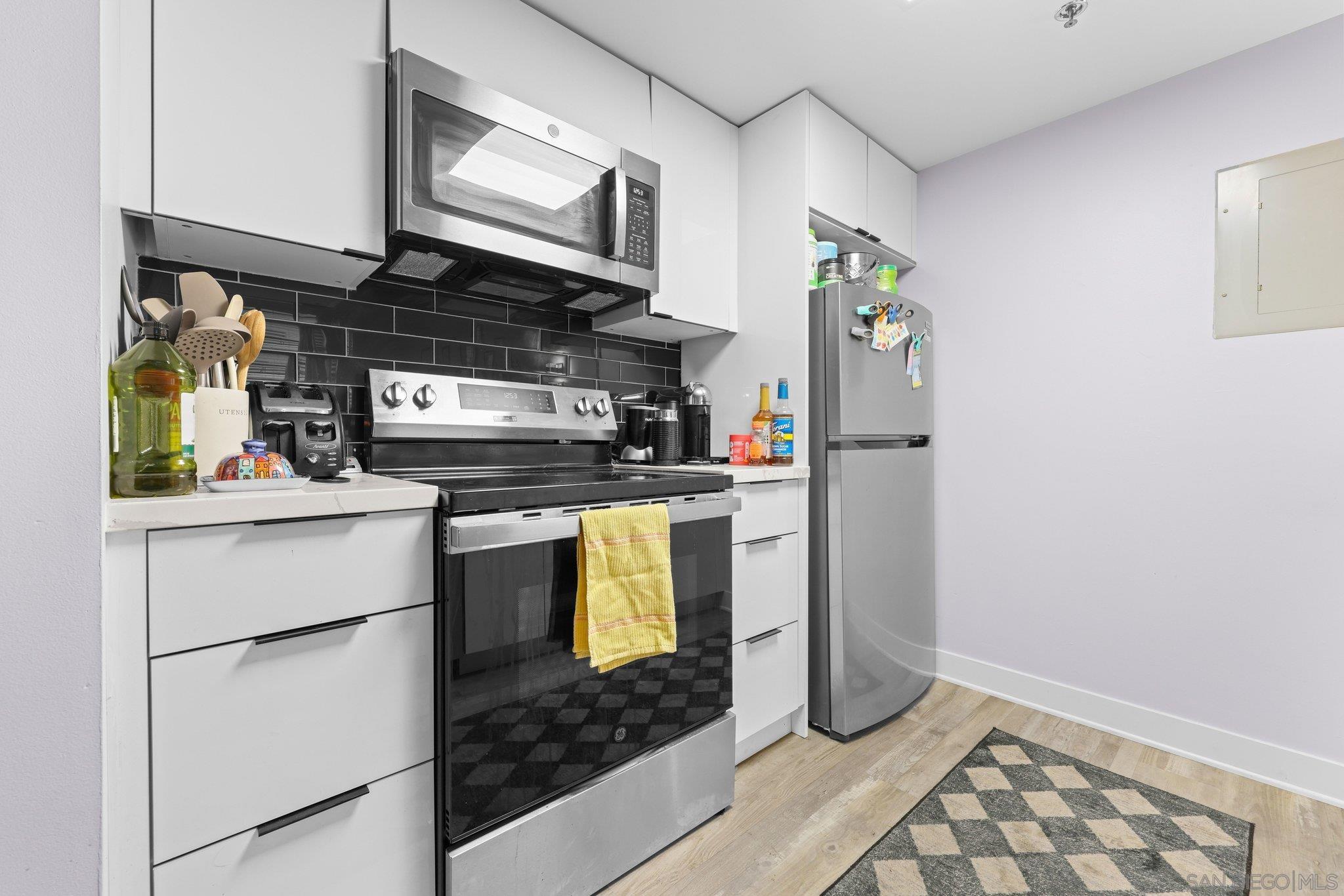 Detail Gallery Image 7 of 53 For 425 W Beech St  #433,  San Diego,  CA 92101 - 2 Beds | 1 Baths