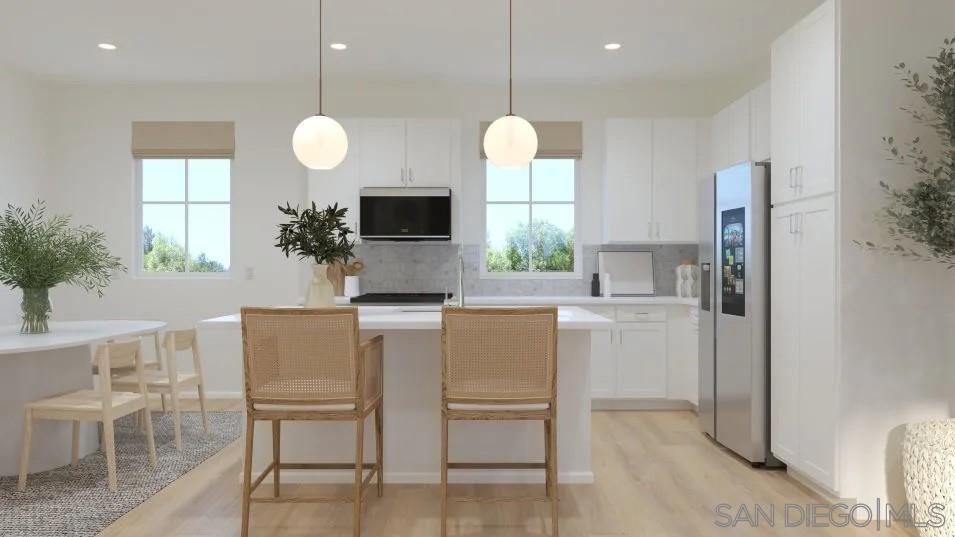 Detail Gallery Image 2 of 10 For 464  Caliper Way, San Marcos,  CA 92078 - 3 Beds | 2/1 Baths