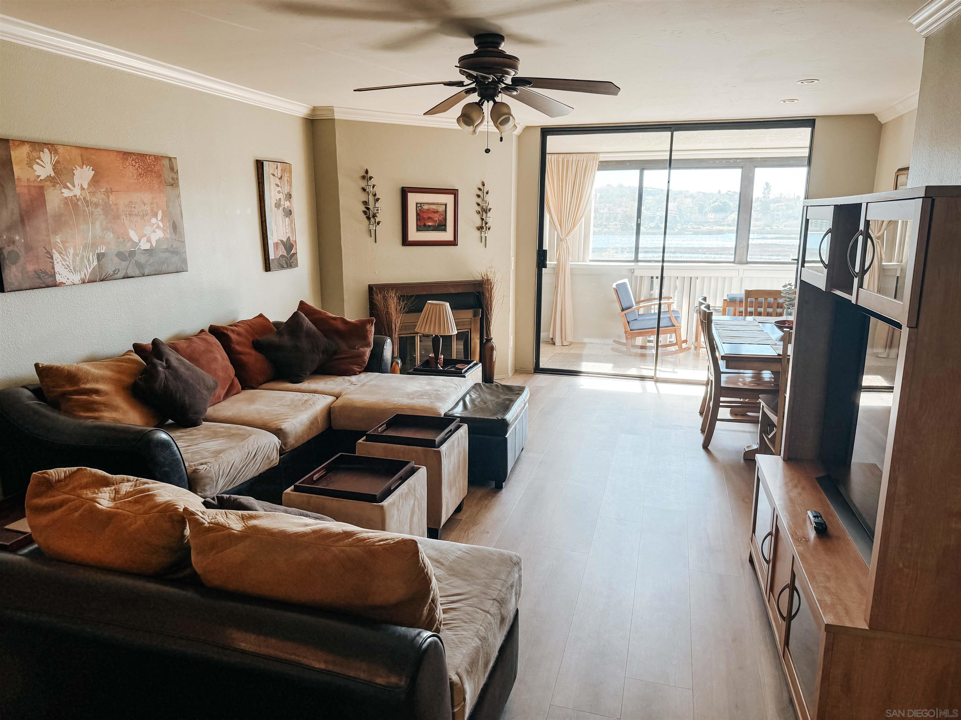 Detail Gallery Image 3 of 21 For 3098  Rue Dorleans  210, San Diego,  CA 92110 - 1 Beds | 1 Baths