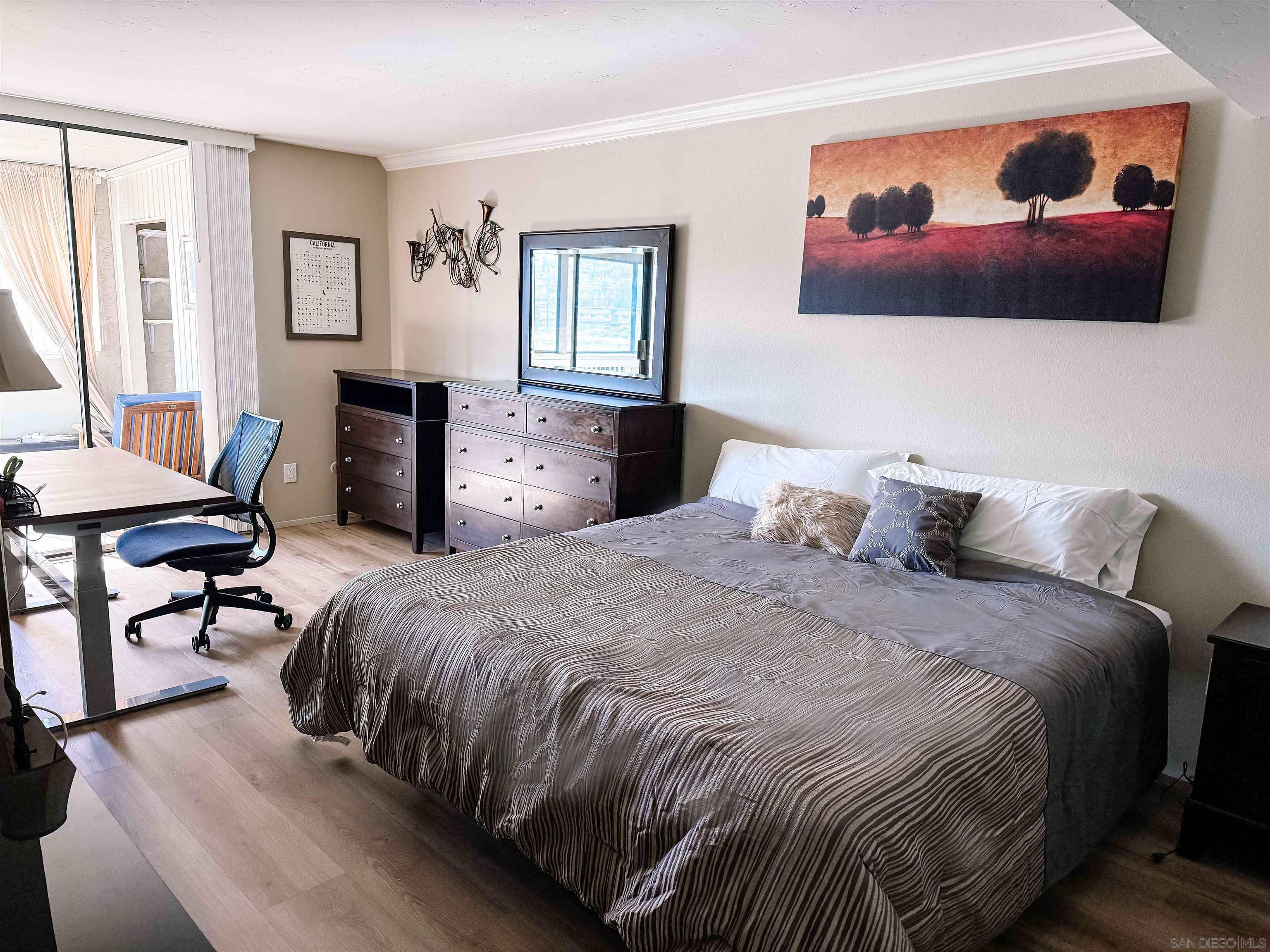 Detail Gallery Image 4 of 21 For 3098  Rue Dorleans  210, San Diego,  CA 92110 - 1 Beds | 1 Baths